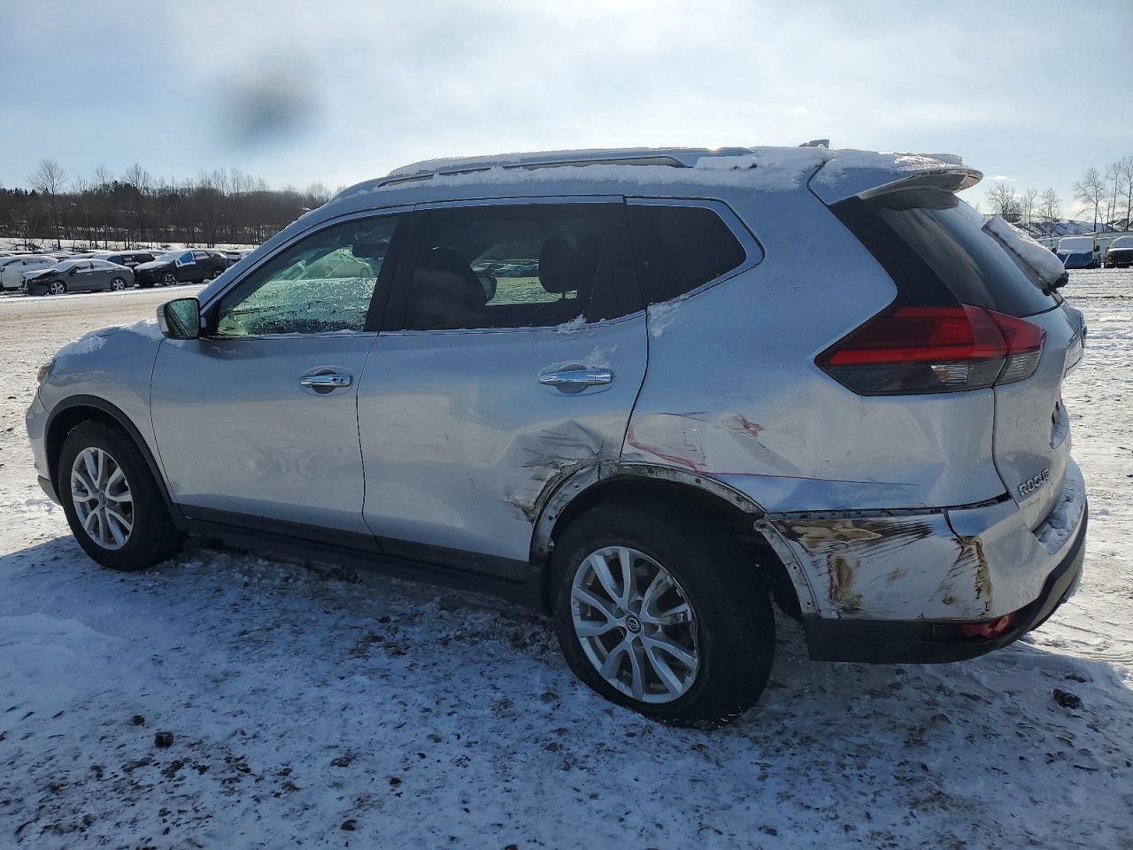 2017 Nissan Rogue S - Image 2
