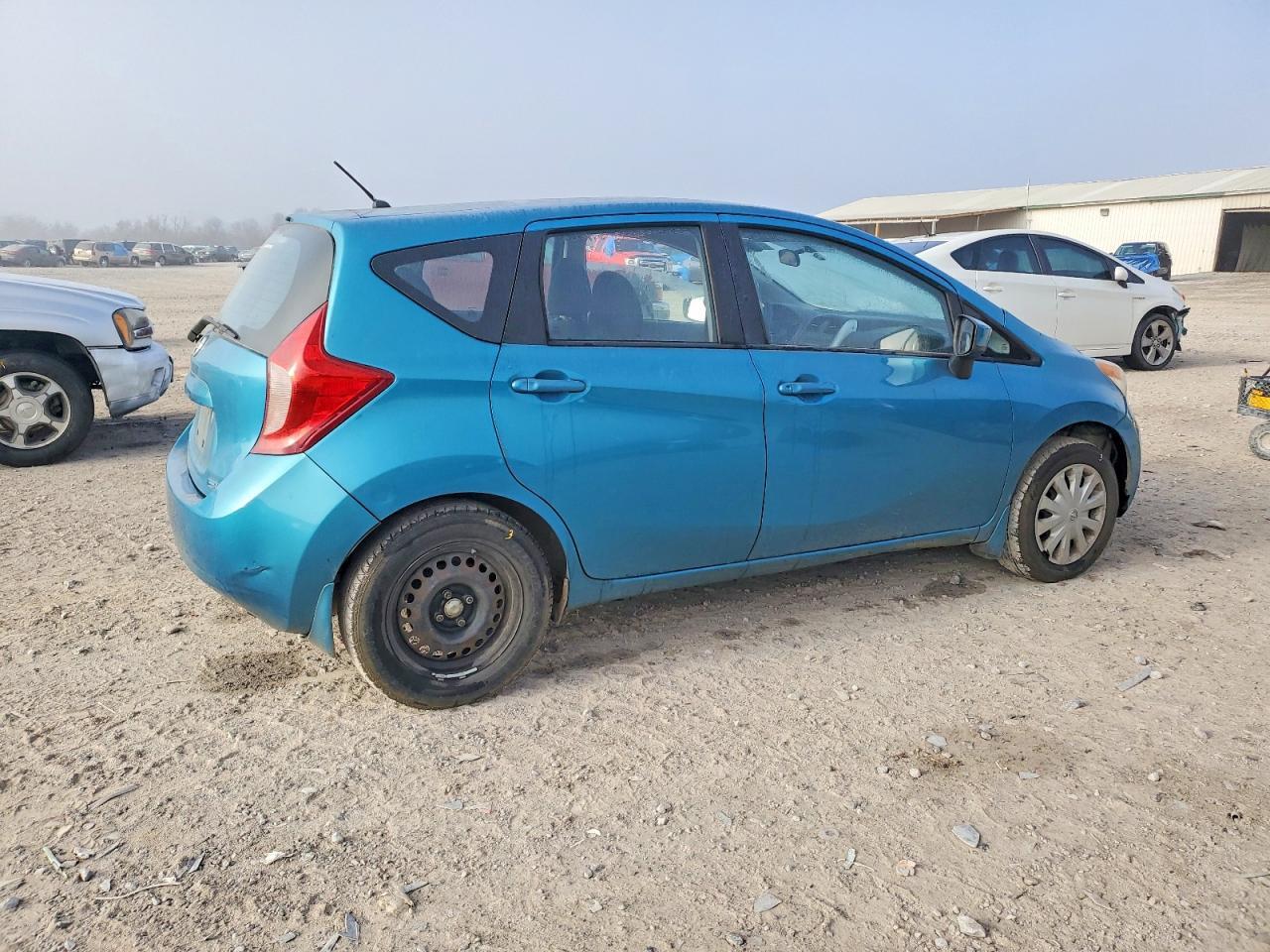 2016 Nissan Versa Note S - Image 3