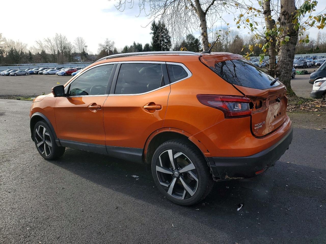 2020 Nissan Rogue Sport S - Фото 2