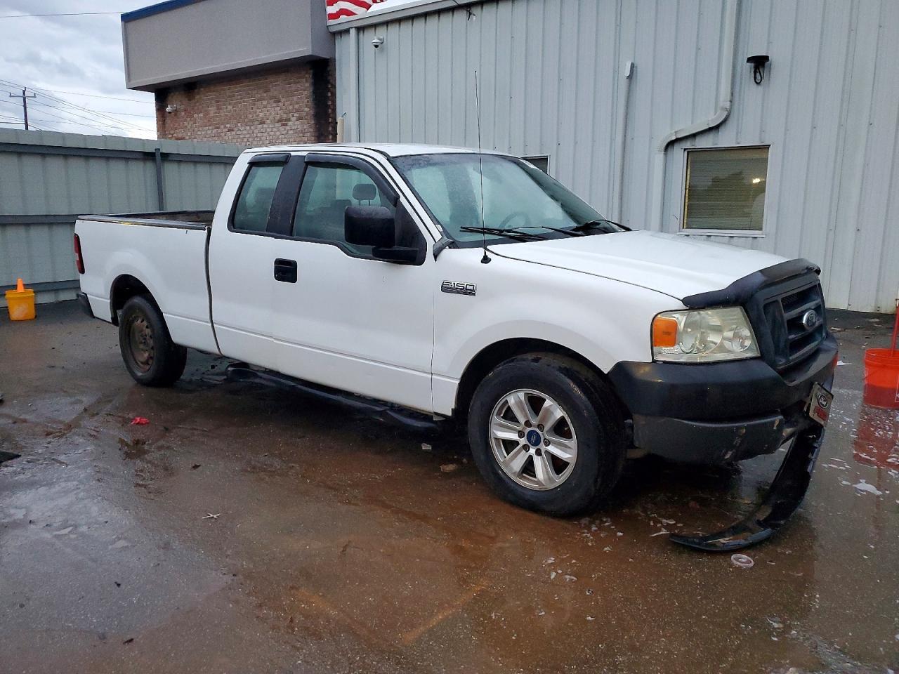 2005 Ford F150 - Фото 4