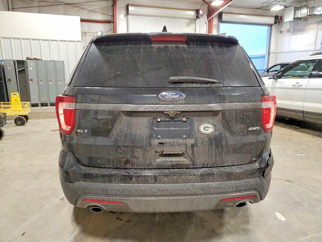 2017 Ford Explorer Xlt - Image 6