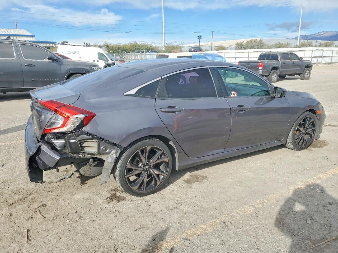 2019 Honda Civic Sport - Image 3