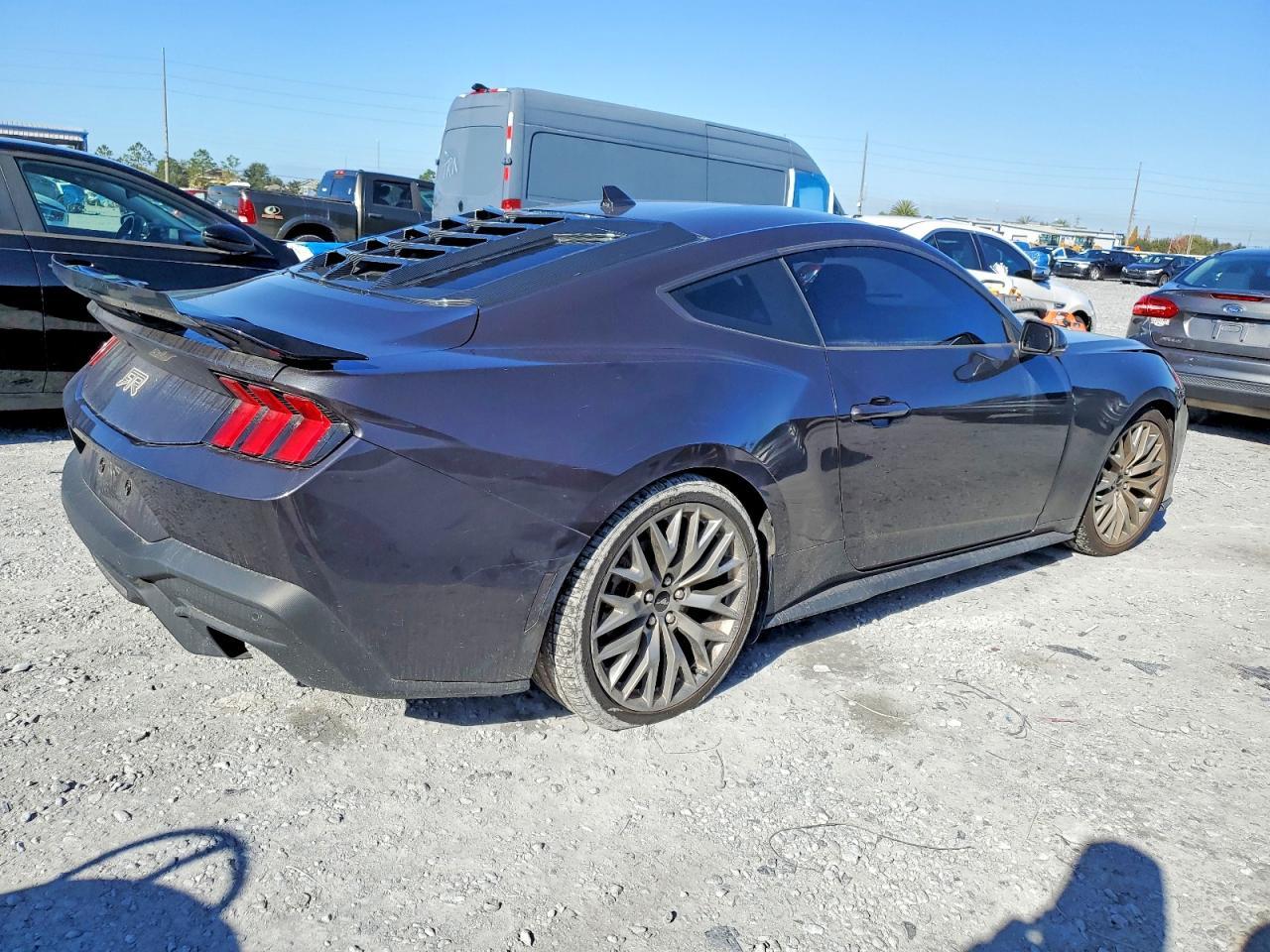 2024 Ford Mustang - Image 3