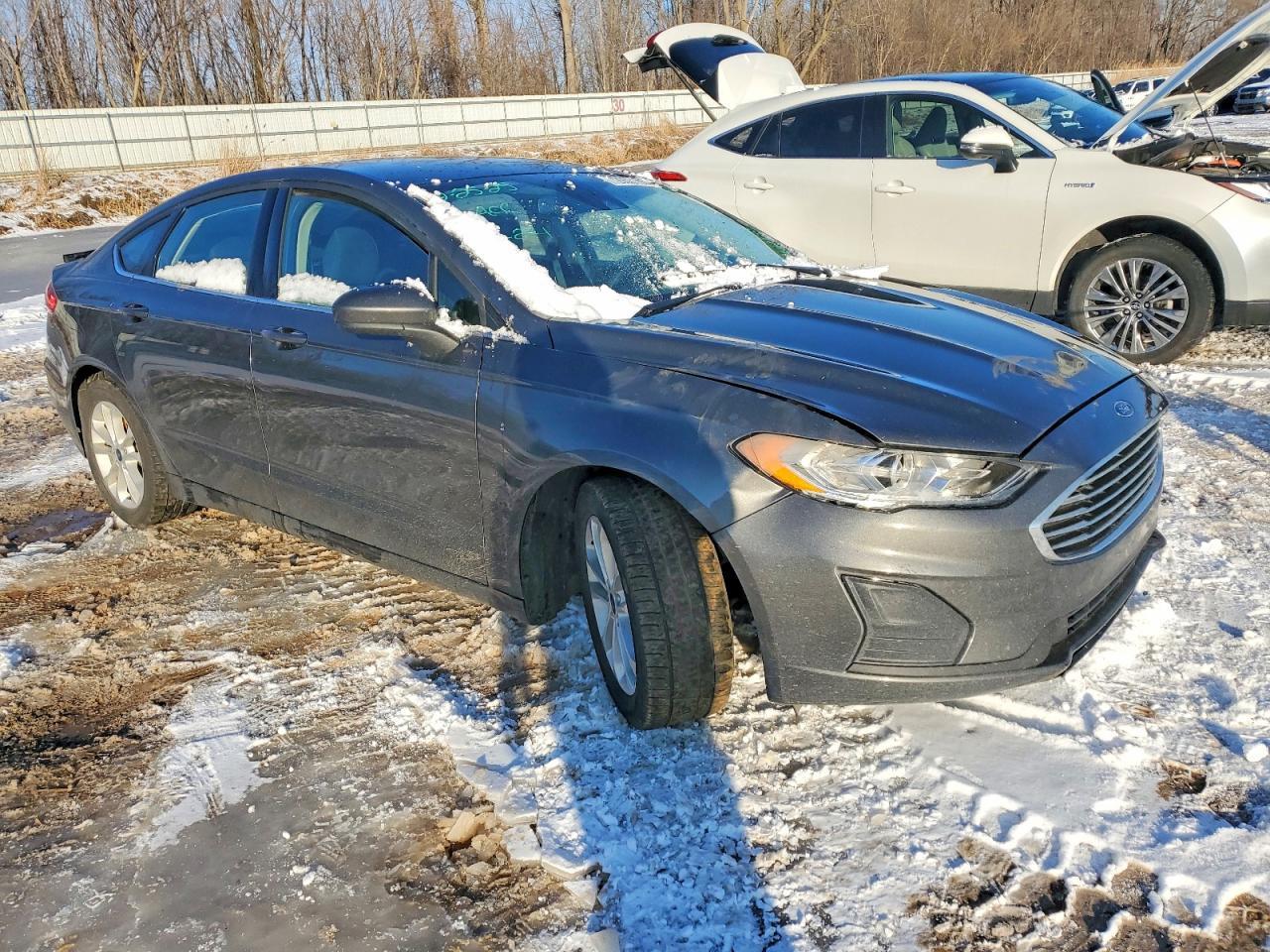 2020 Ford Fusion Se - Фото 4