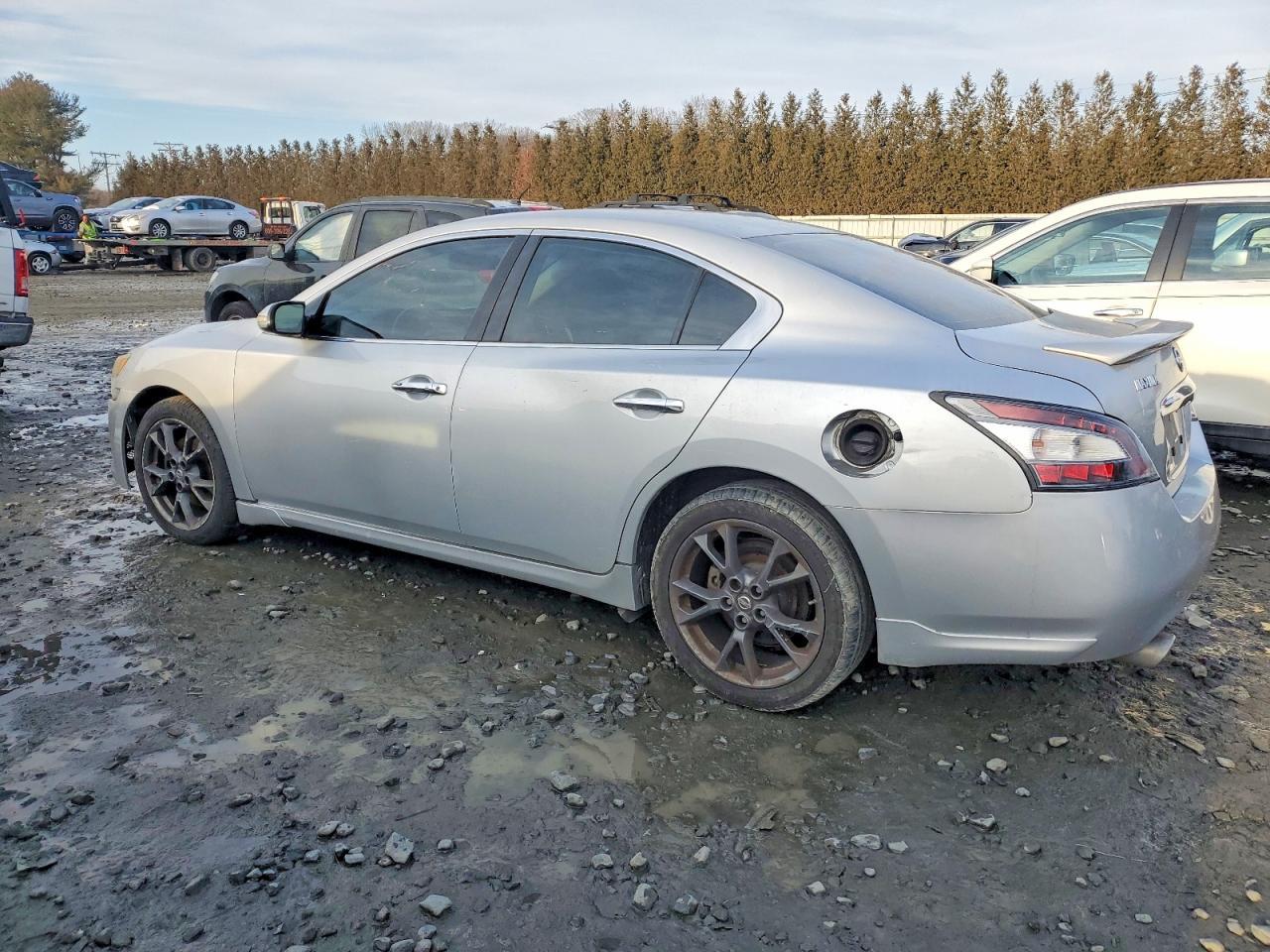 2012 Nissan Maxima S - Image 2