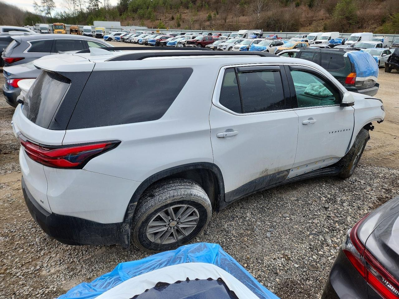 2023 Chevrolet Traverse Lt - Фото 3