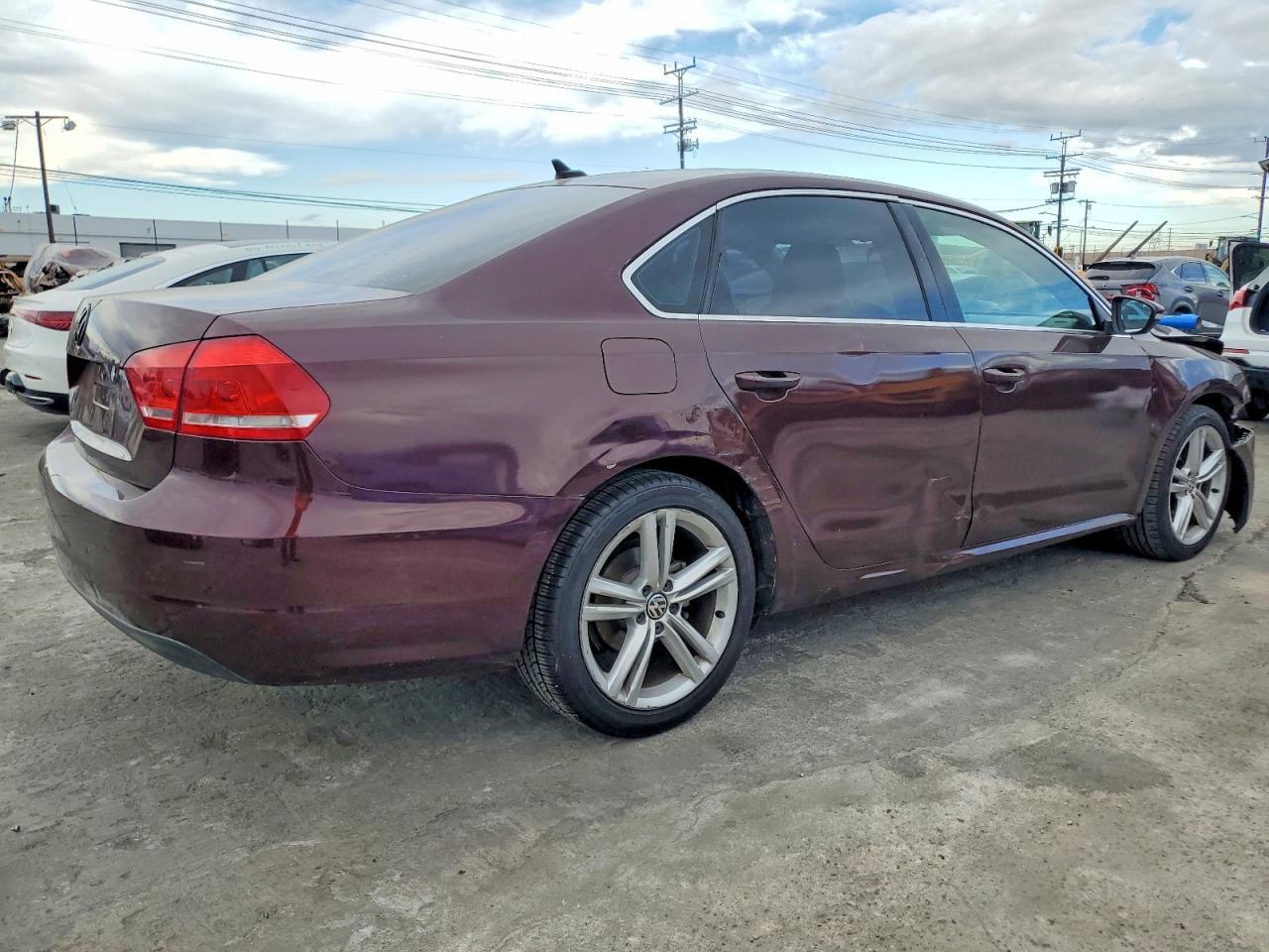 2014 Volkswagen Passat Se - Фото 3