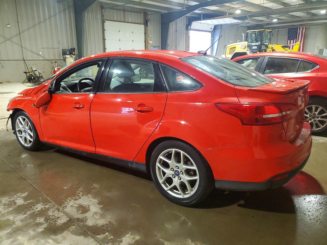 2015 Ford Focus Se - Image 2