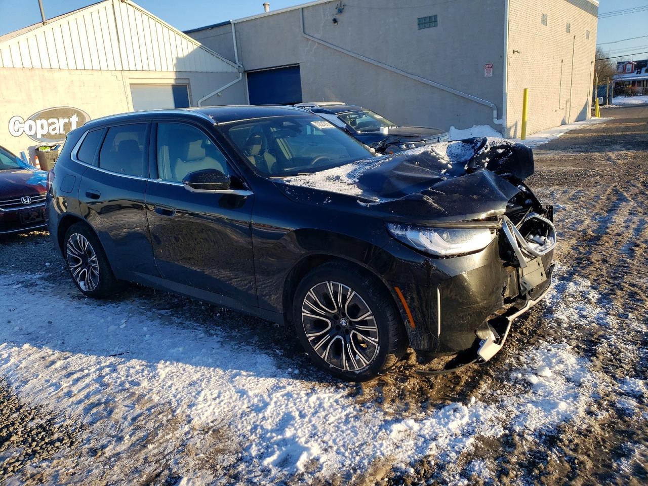 2025 BMW X3 30 xDrive - Image 4
