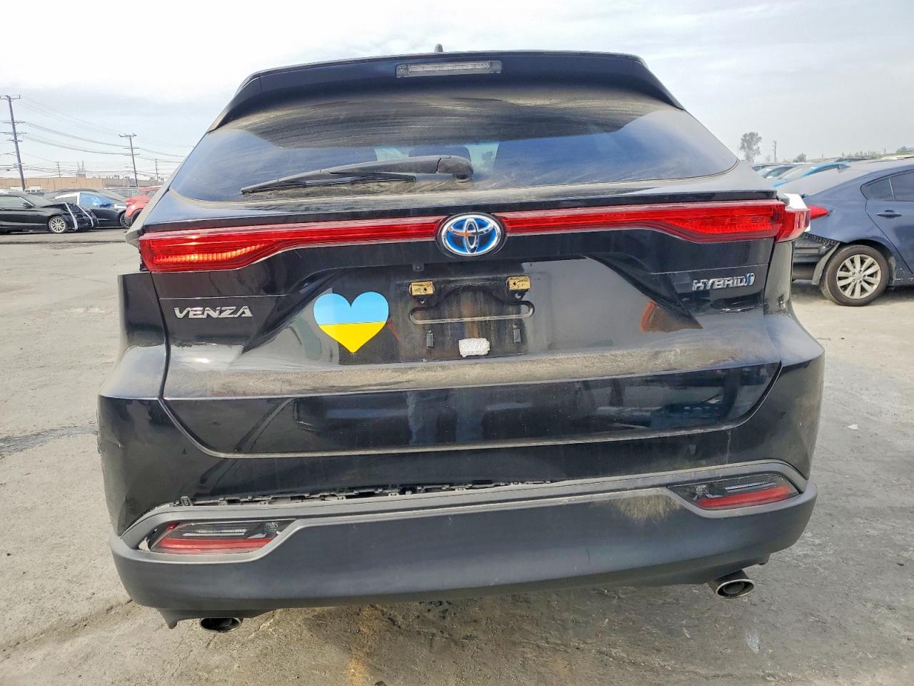 2021 Toyota Venza Le - Фото 6