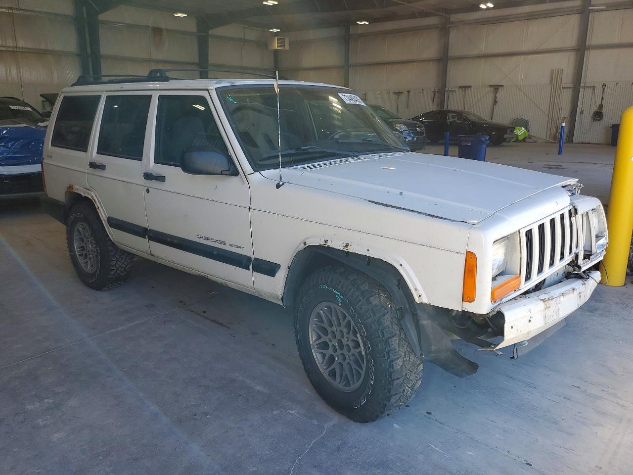 2001 Jeep Cherokee Sport - Image 4