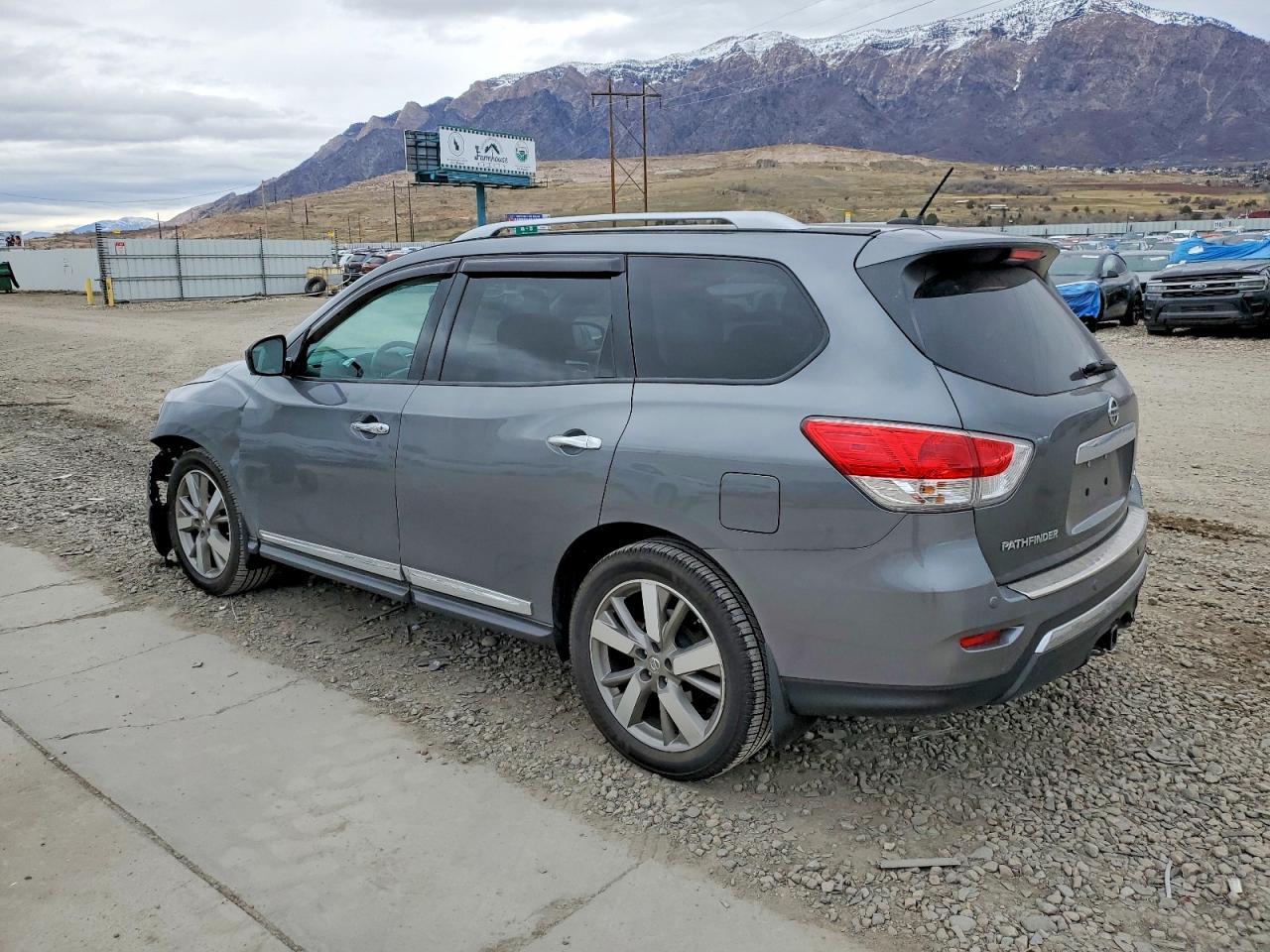 2016 Niss Pathfinder - Фото 2