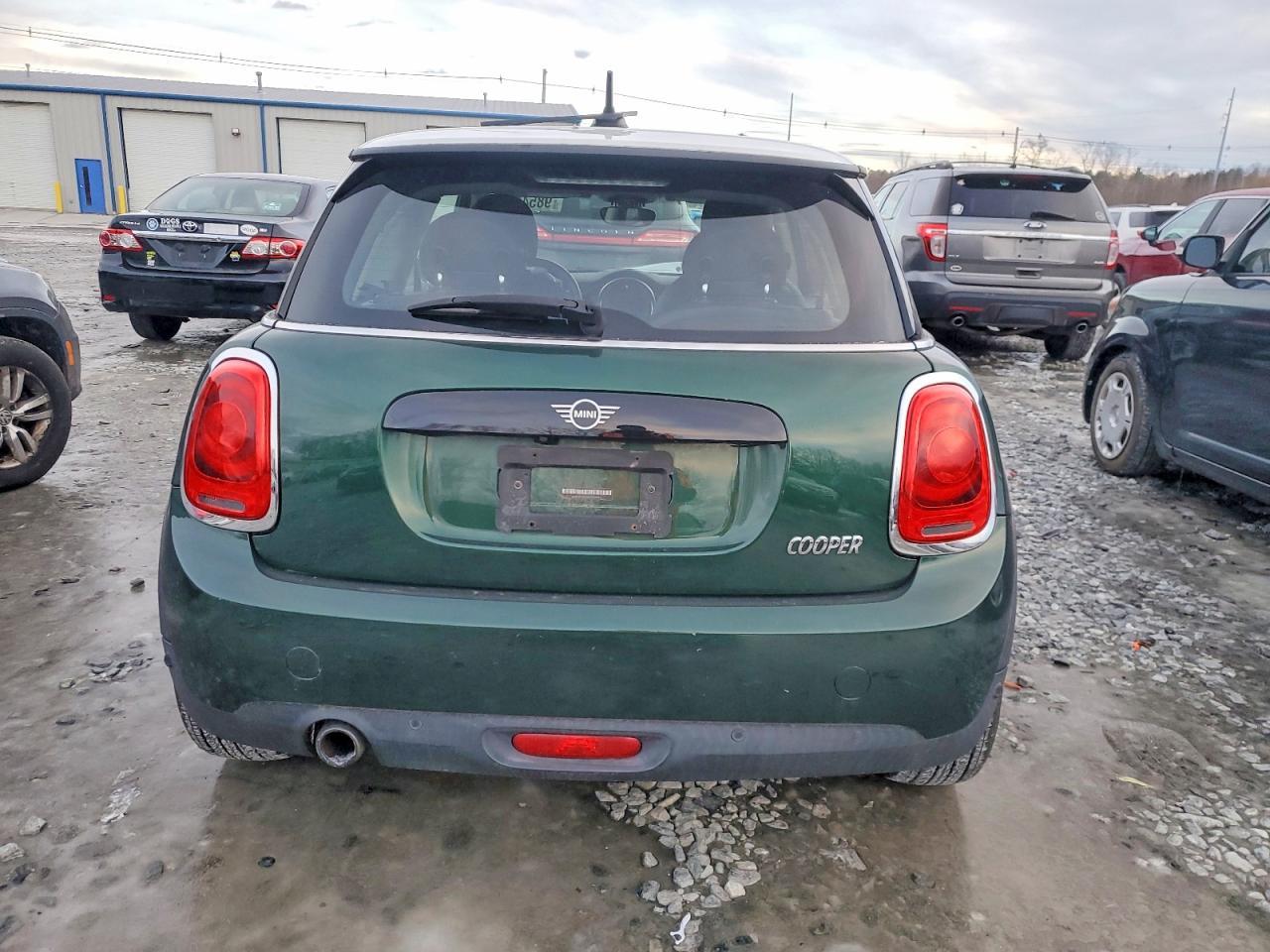 2019 Mini Cooper - Image 6