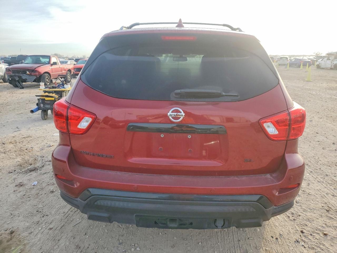 2020 Nissan Pathfinder Sl - Фото 6