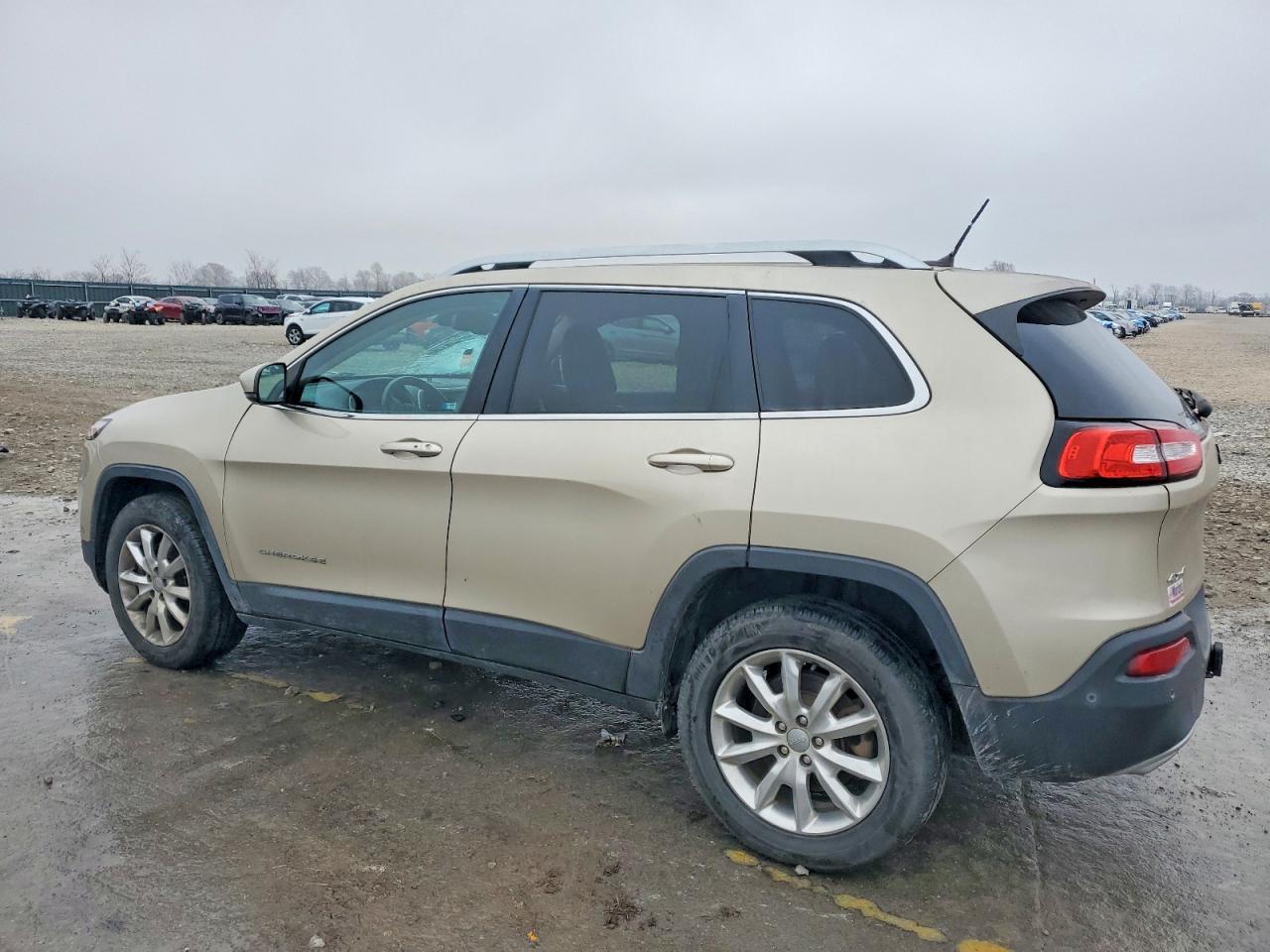 2015 Jeep Cherokee Limited - Image 2