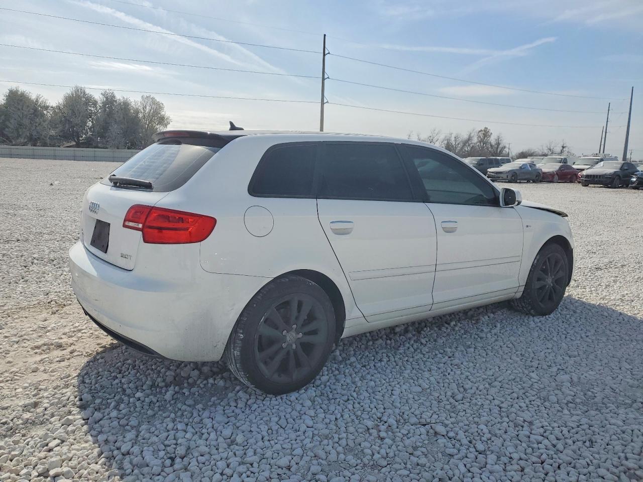 2012 Audi A3 Premium - Фото 3