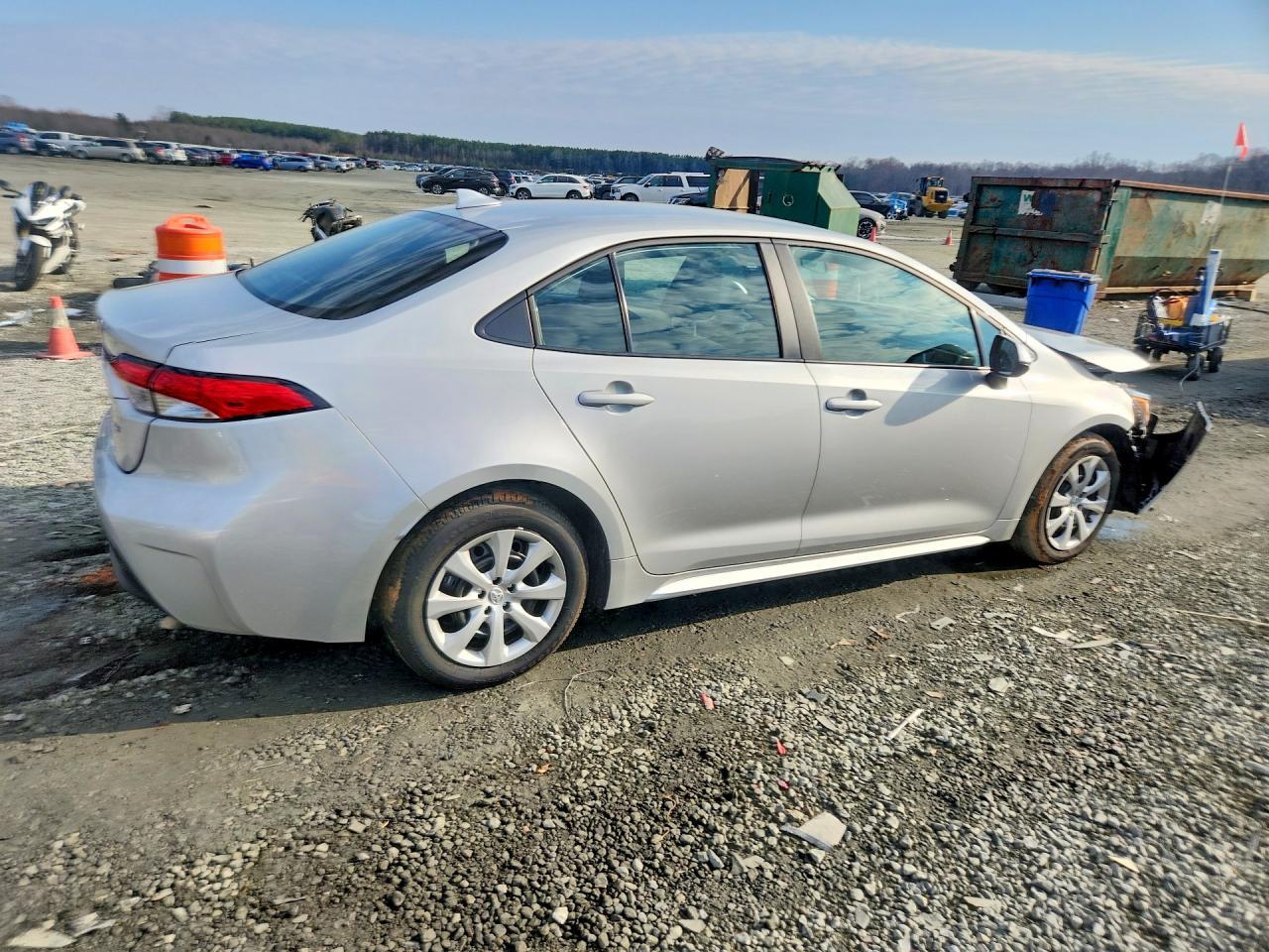 2025 Toyota Corolla Le - Image 3