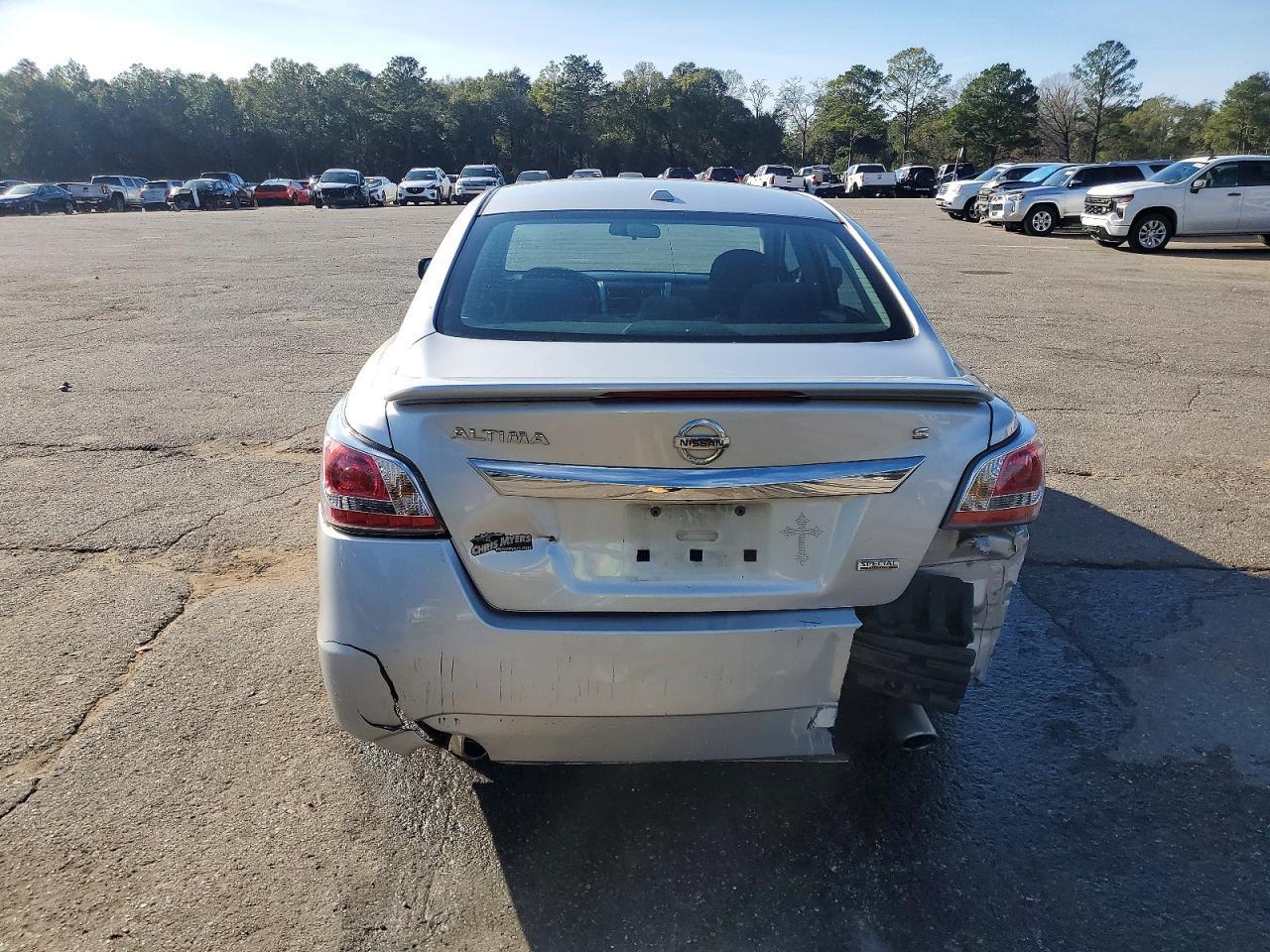2015 Nissan Altima 2.5 S - Фото 6