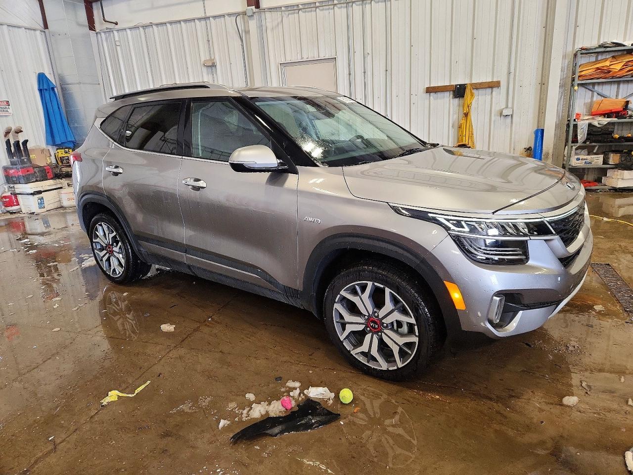 2021 Kia Seltos Sx - Фото 4