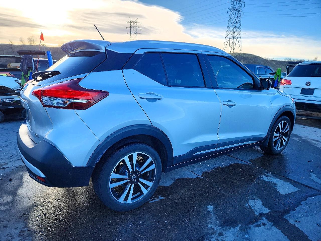 2019 Nissan Kicks S - Фото 3