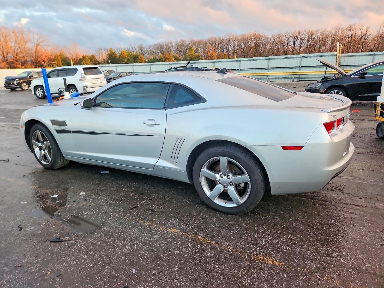 2010 Chevrolet Camaro Lt - Фото 2