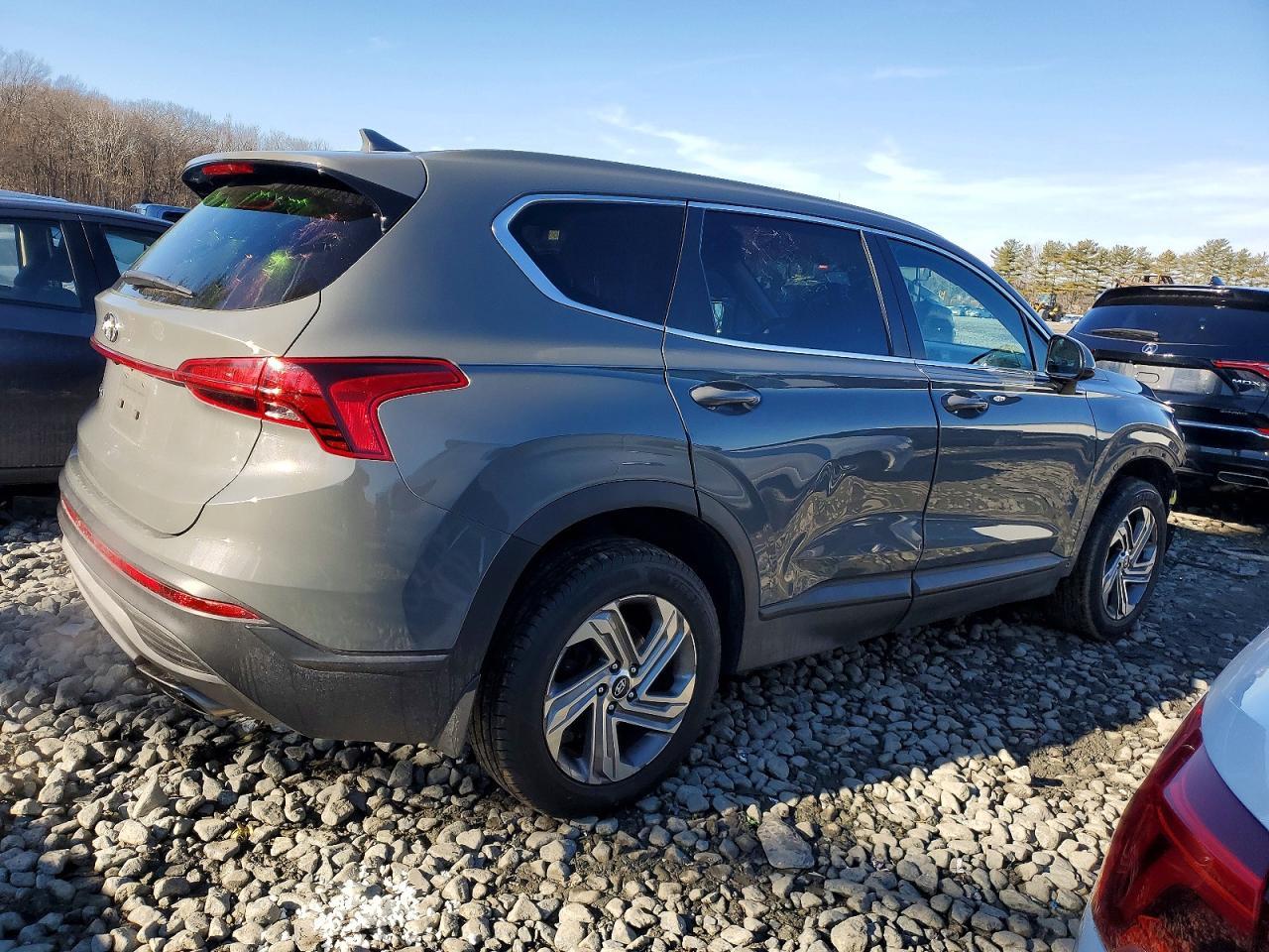 2021 Hyundai Santa Fe Se - Фото 3