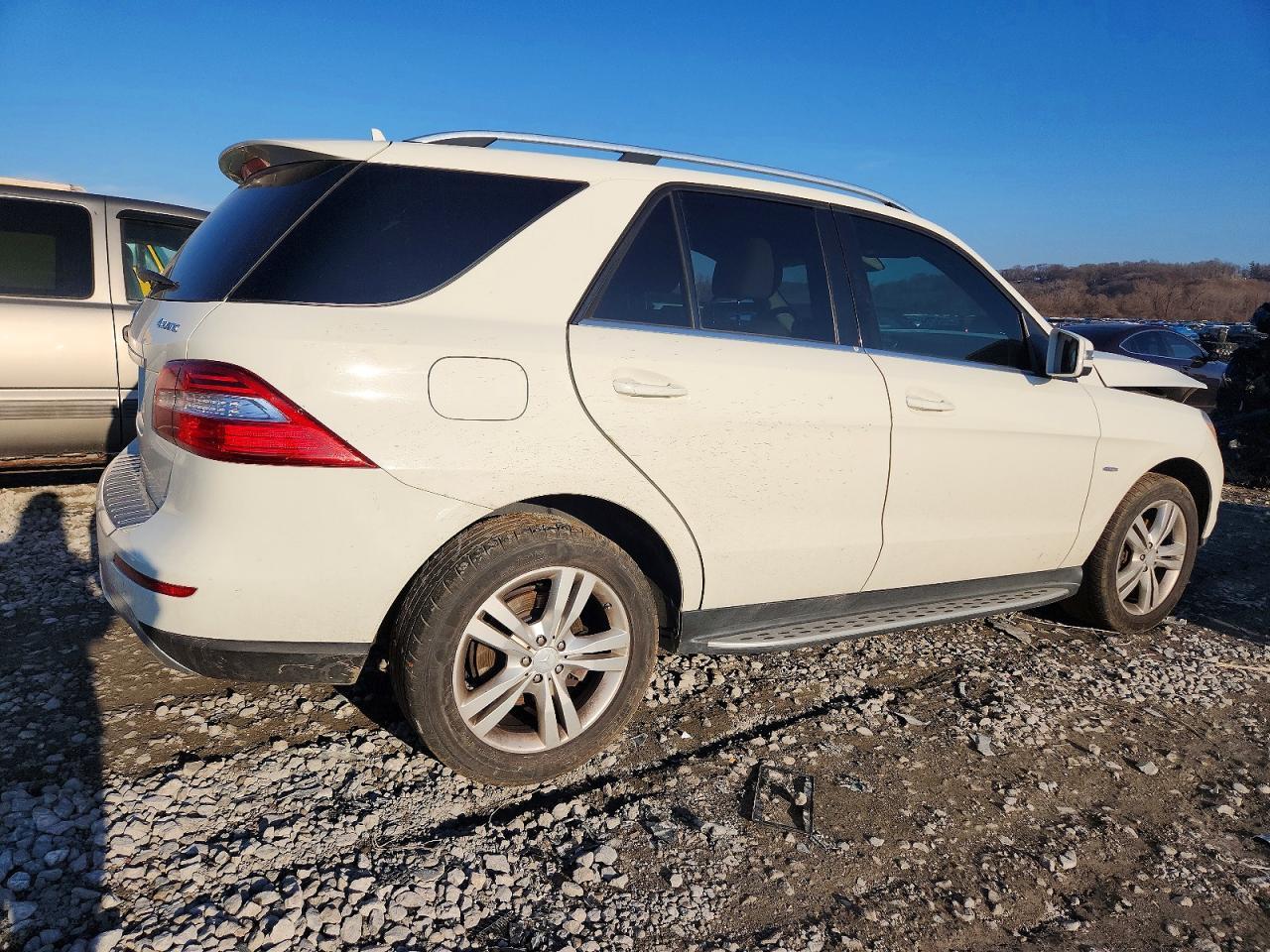 2012 Mercedes-Benz Ml 350 4Matic - Image 3