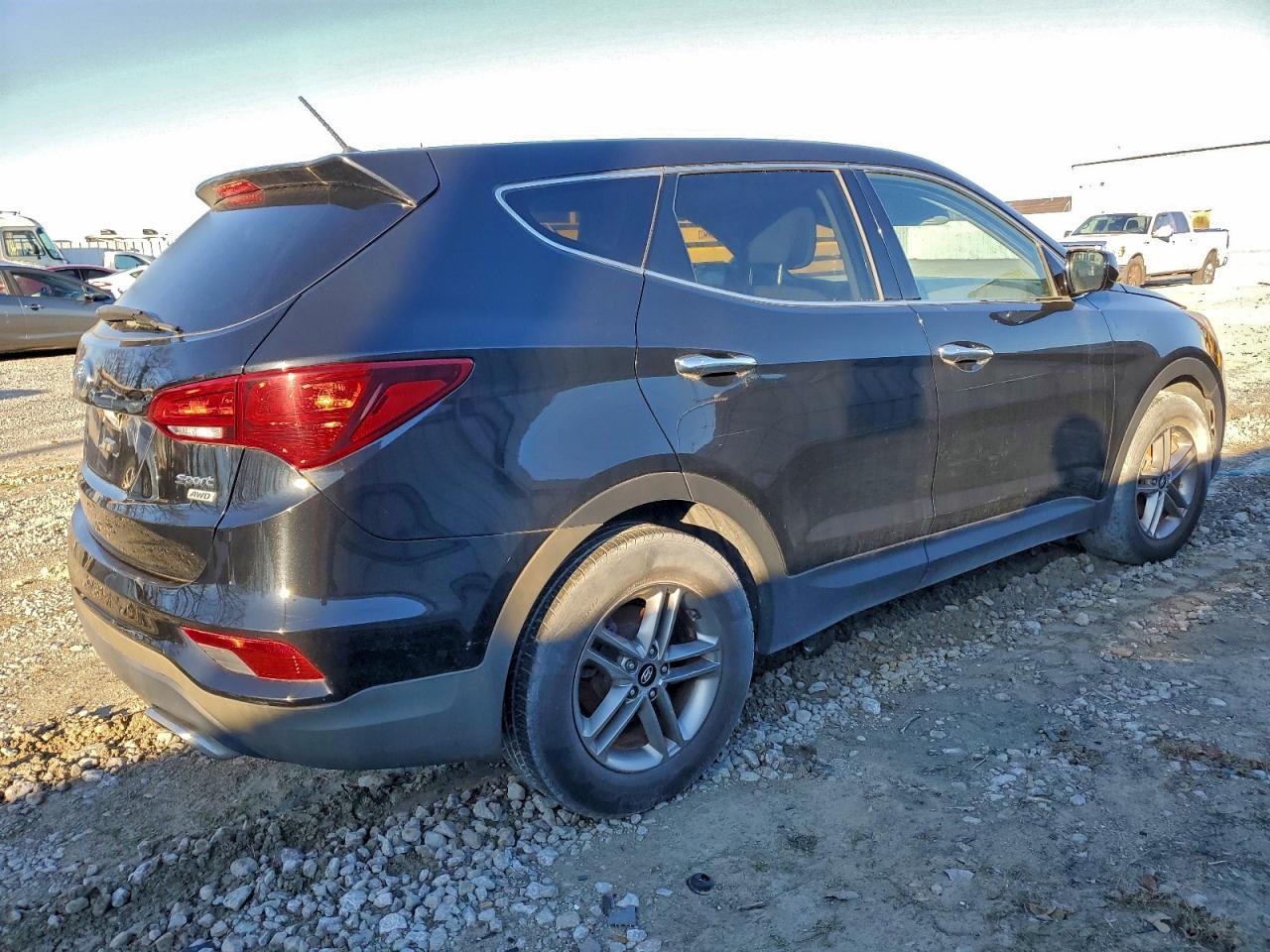 2018 Hyundai Santa Fe Sport - Фото 3