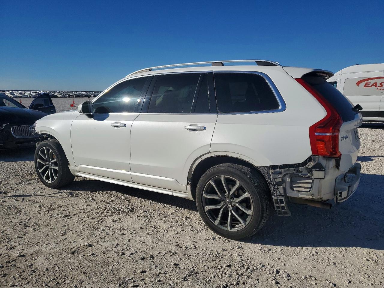 2019 Volvo Xc90 T6 Momentum - Фото 2