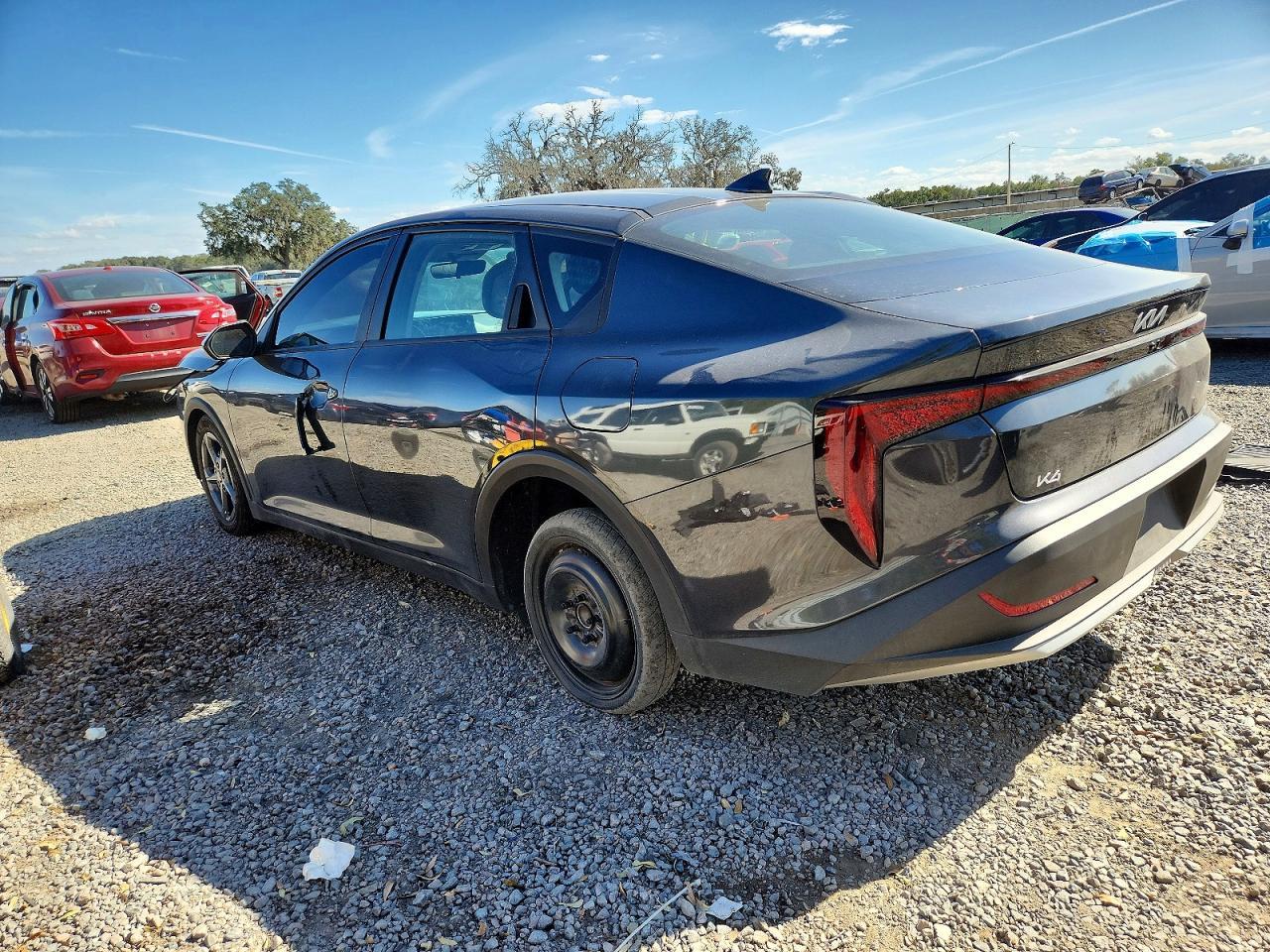 2025 Kia K4 Lxs - Фото 2