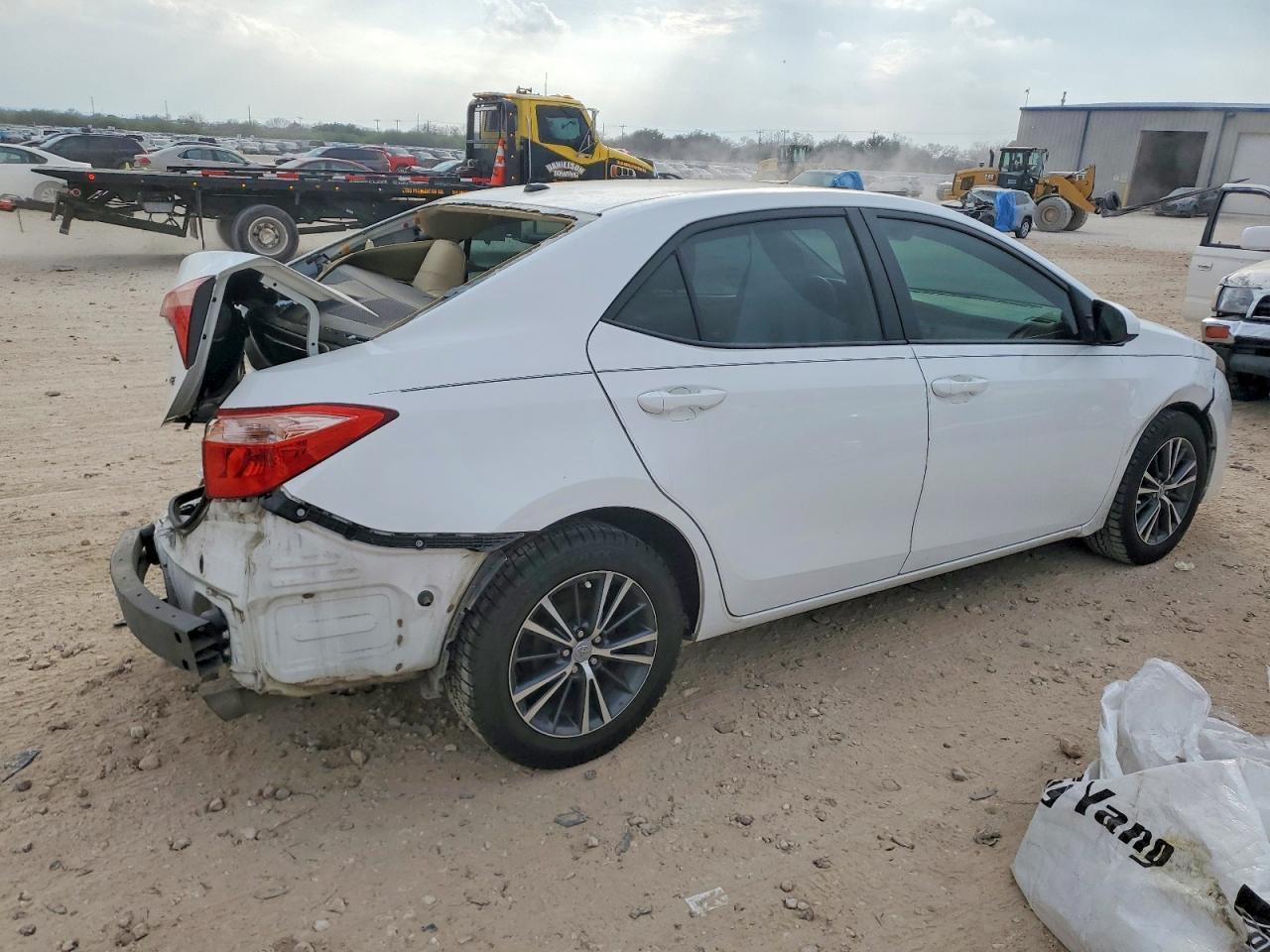 2018 Toyota Corolla L - Фото 3