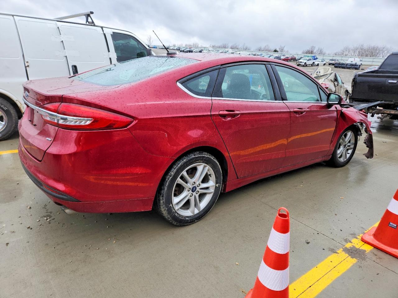 2018 Ford Fusion Se - Фото 3