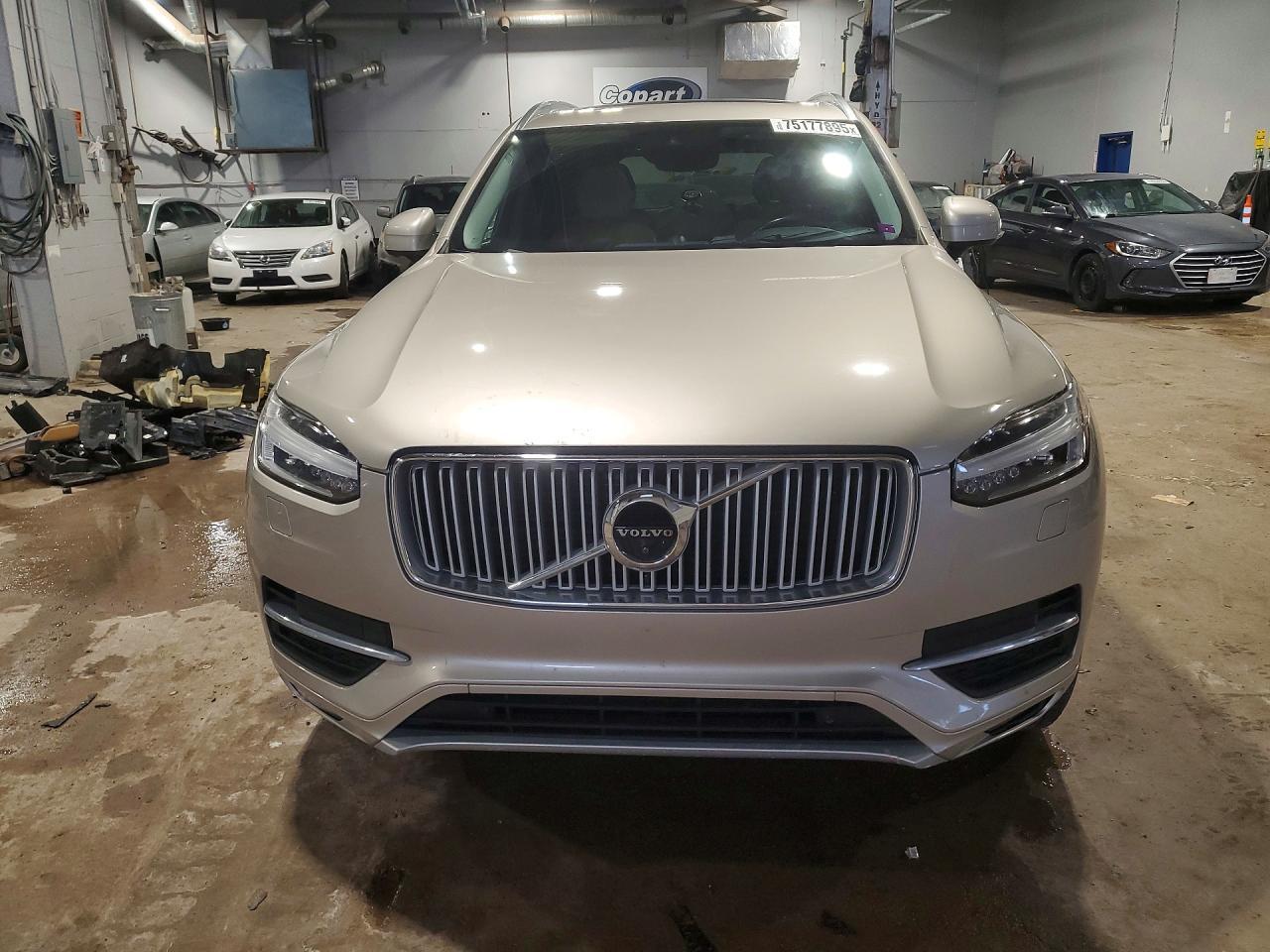 2016 Volvo Xc90 T6 - Фото 5