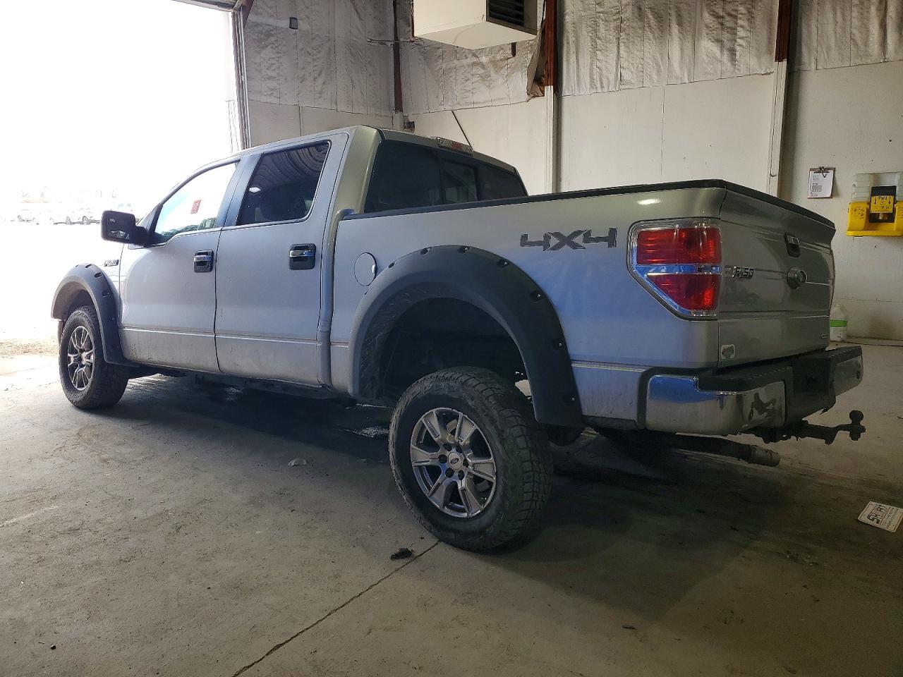 2013 Ford F150 Supercrew - Фото 2