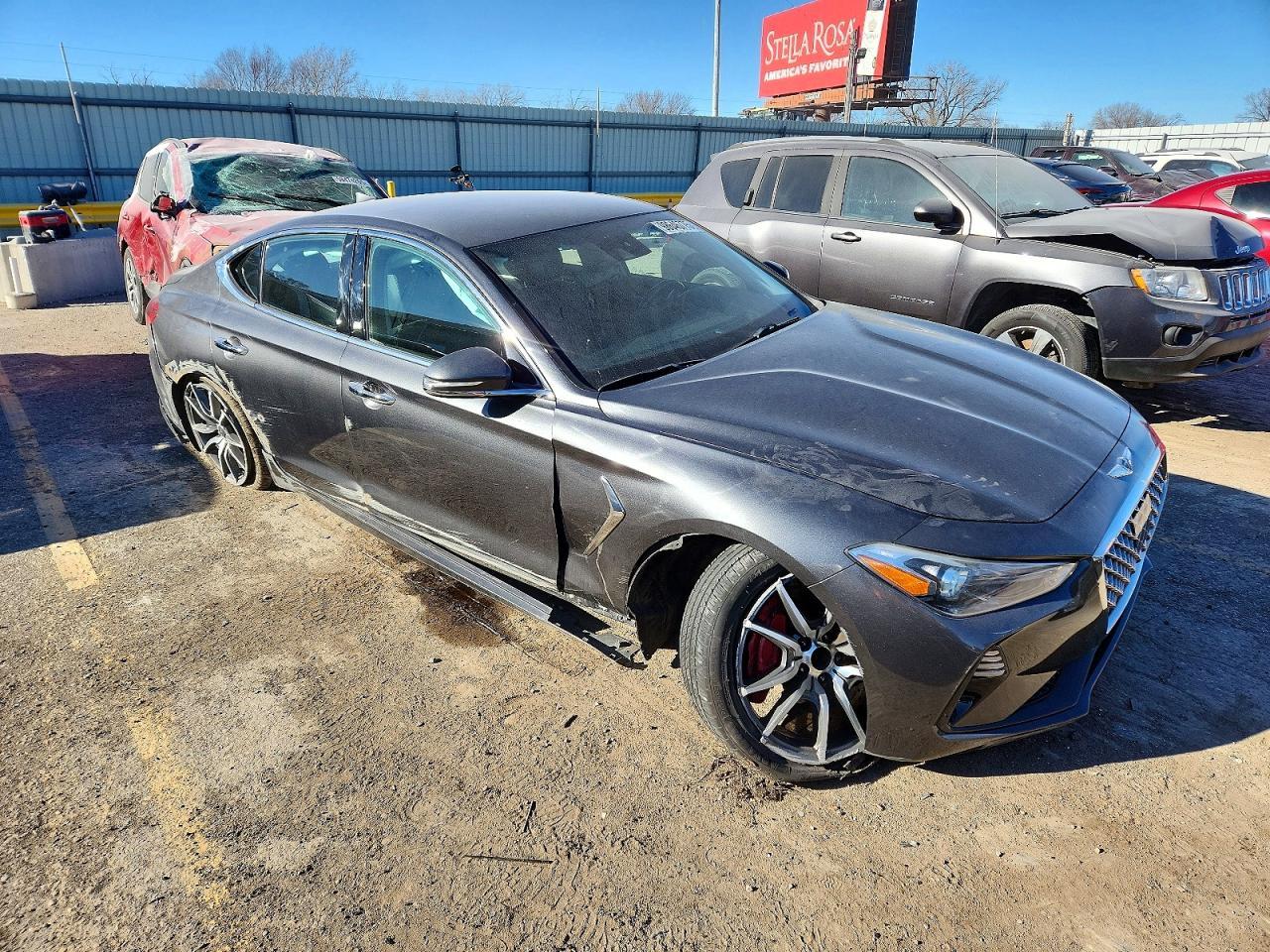 2019 Genesis G70 2.0T Sport M - Фото 4