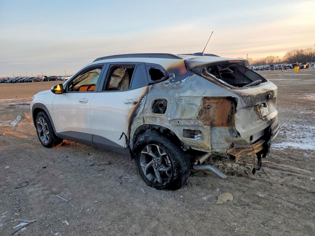2025 Chevrolet Trax 1Lt - Image 2