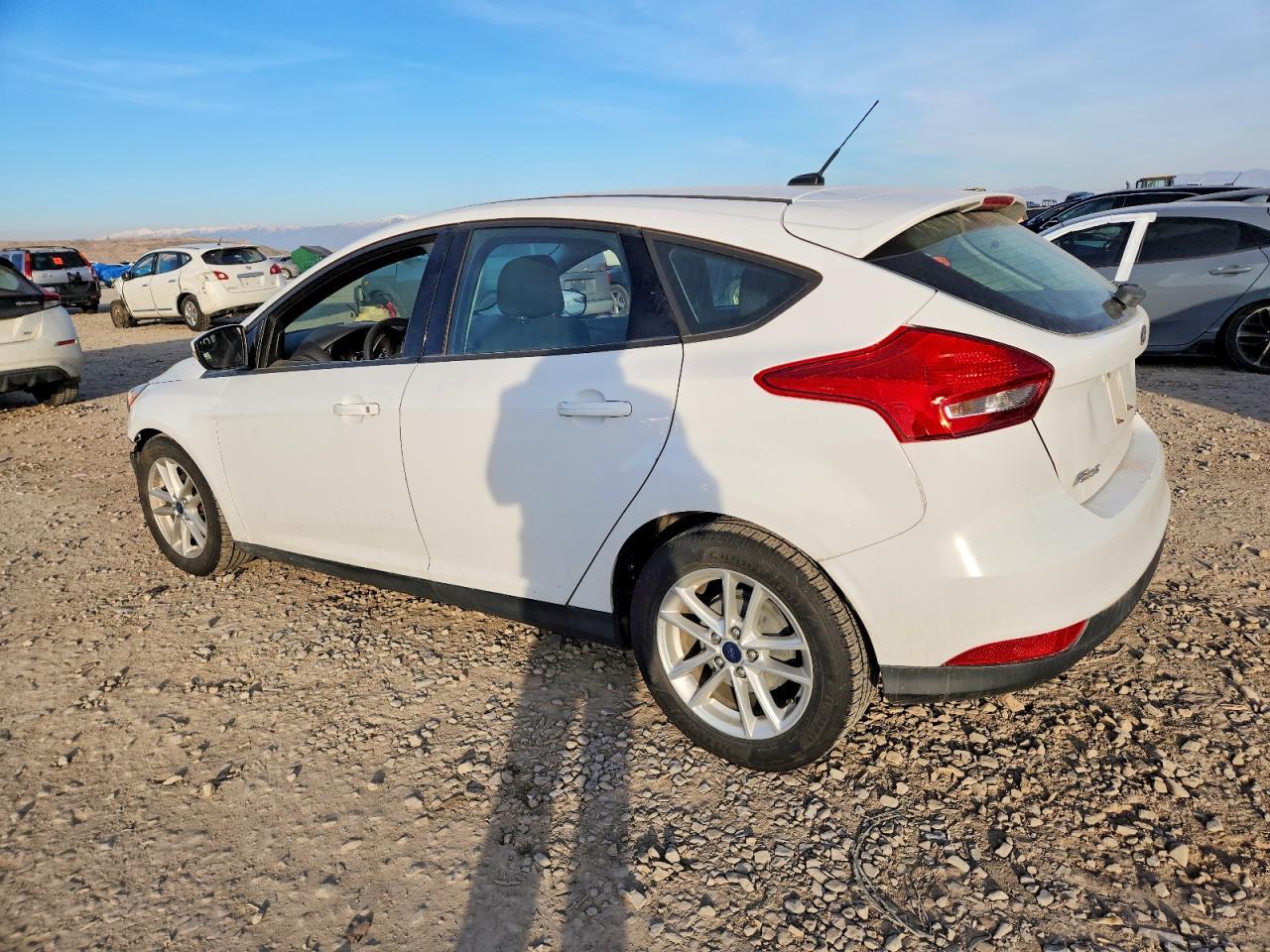 2017 Ford Focus Se - Фото 2