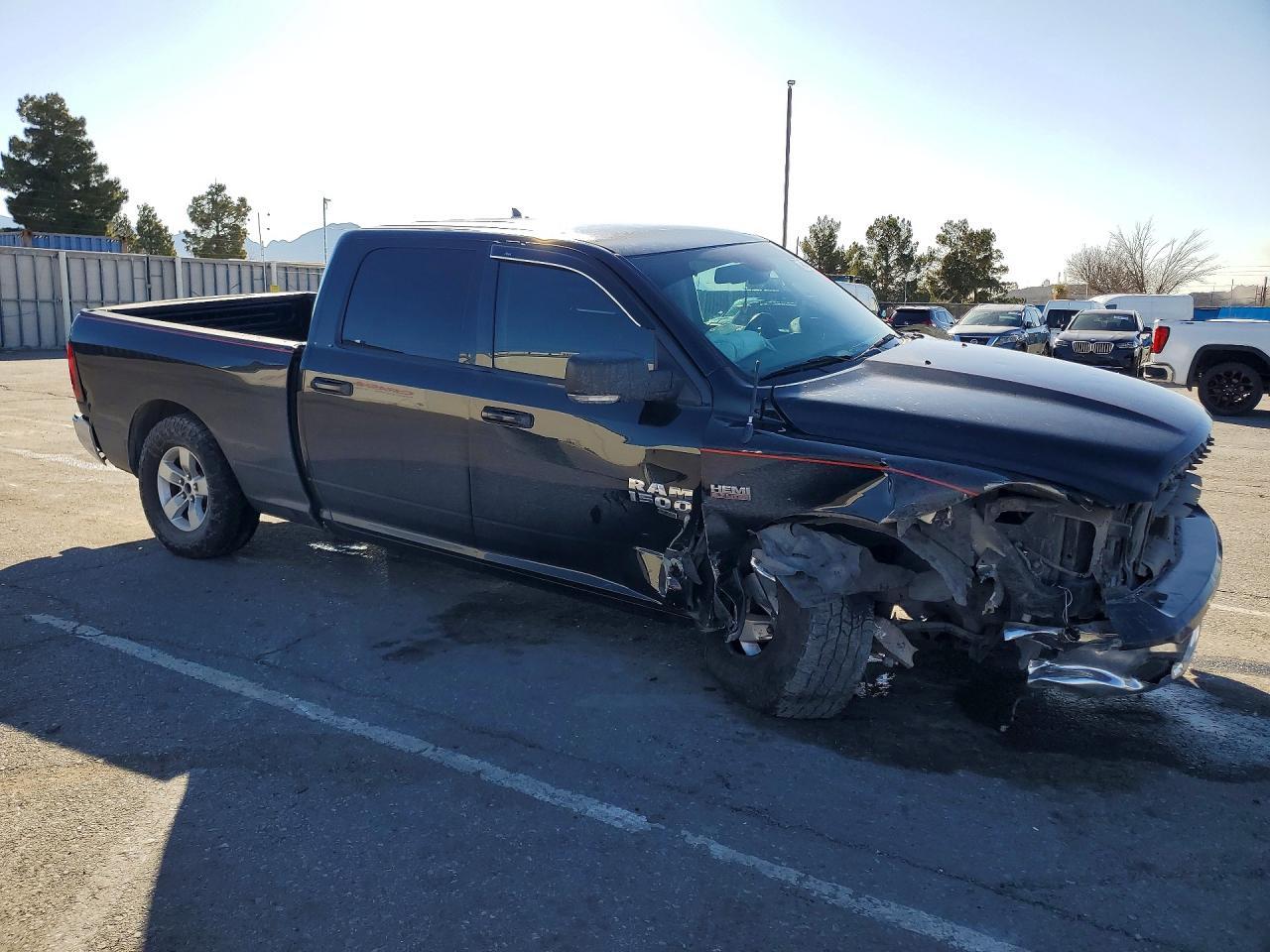2019 Ram 1500 Classic Slt - Фото 4