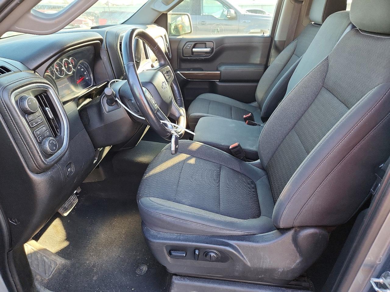 2019 Chevrolet Silverado K1500 Rst - Image 7