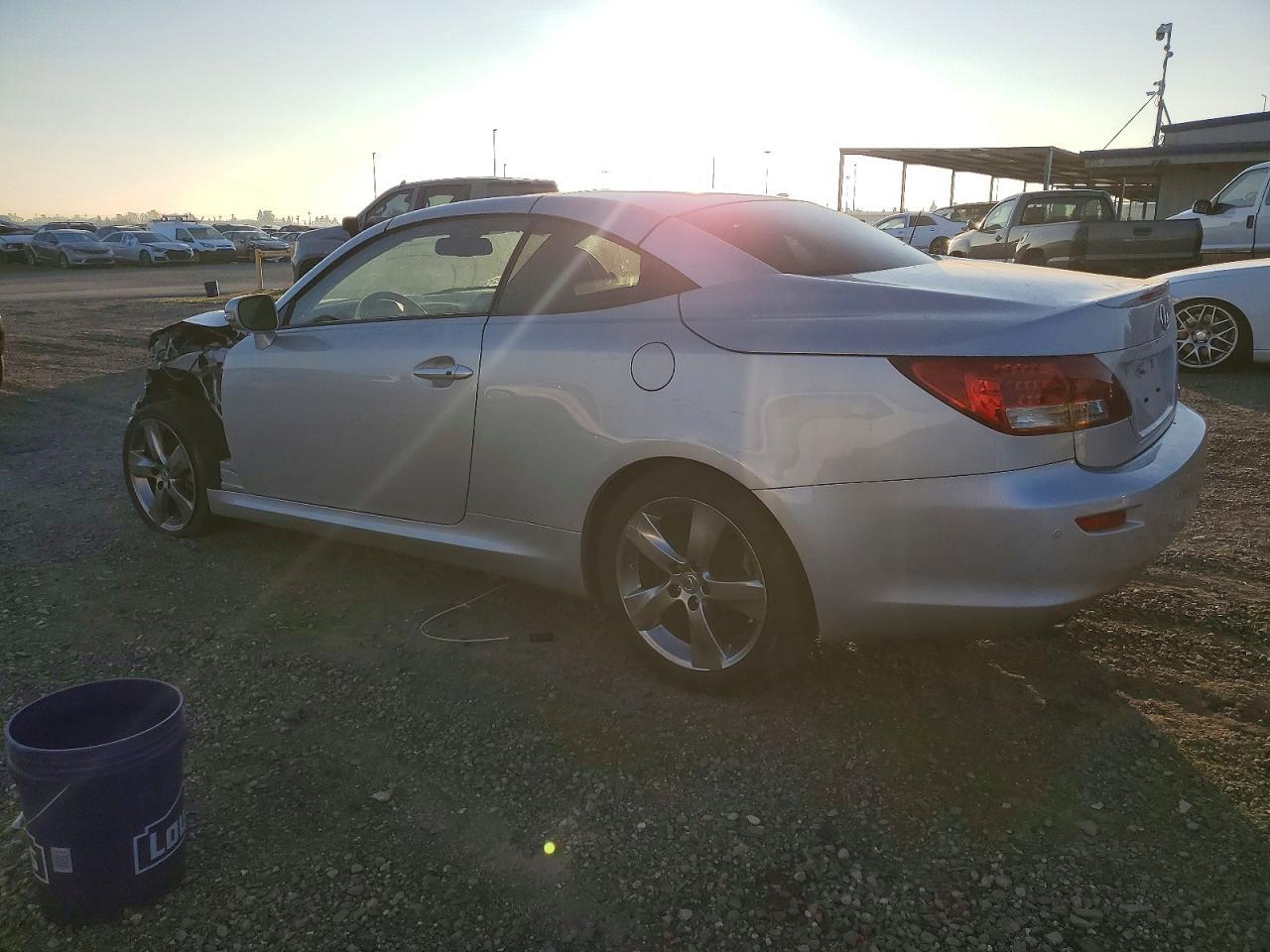 2010 Lexus Is 250 - Фото 2