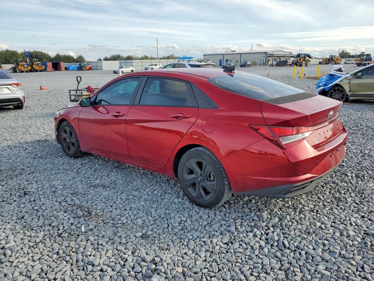 2021 Hyundai Elantra Sel - Фото 2