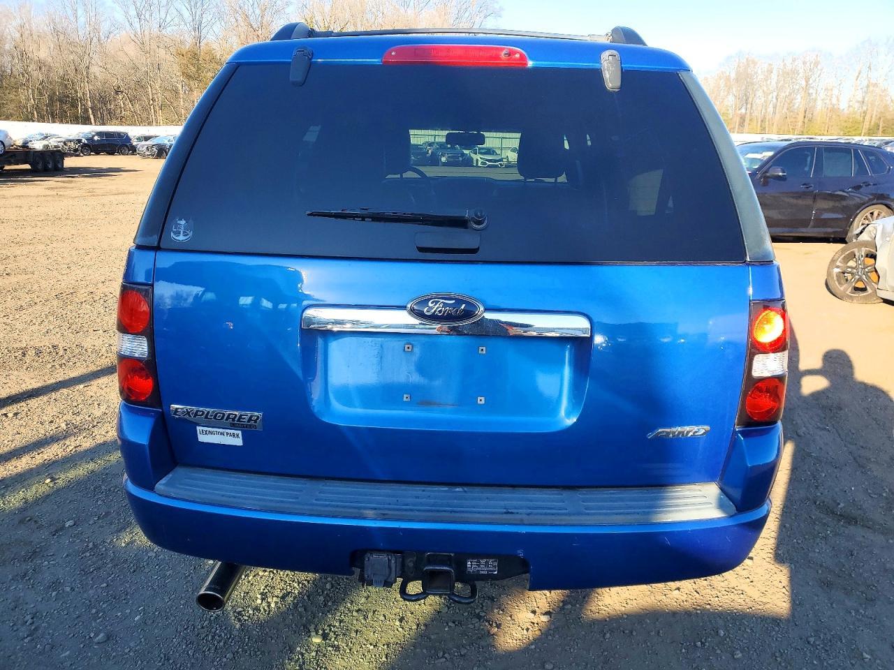 2010 Ford Explorer Limited - Фото 6