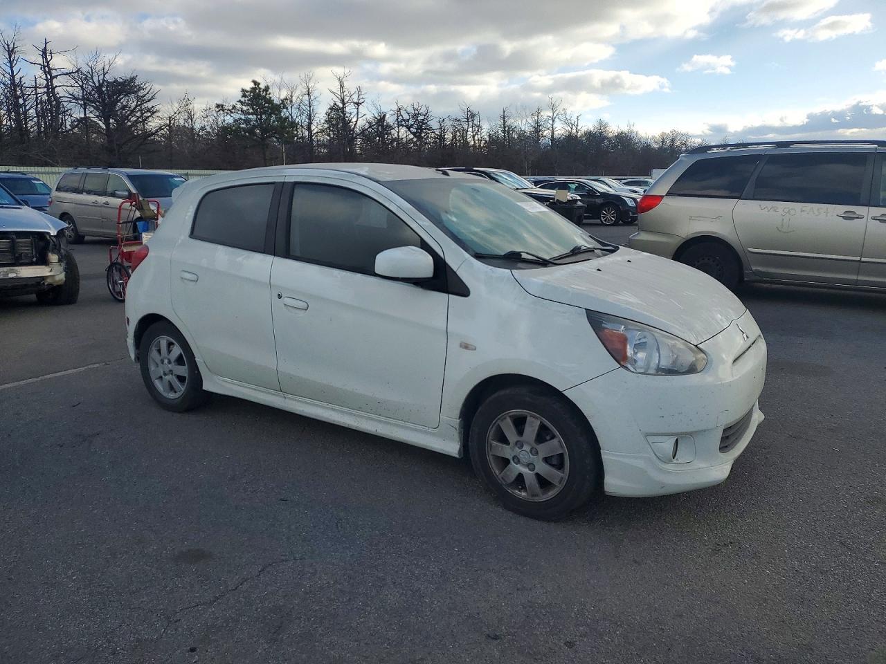 2014 Mitsubishi Mirage Es - Фото 4