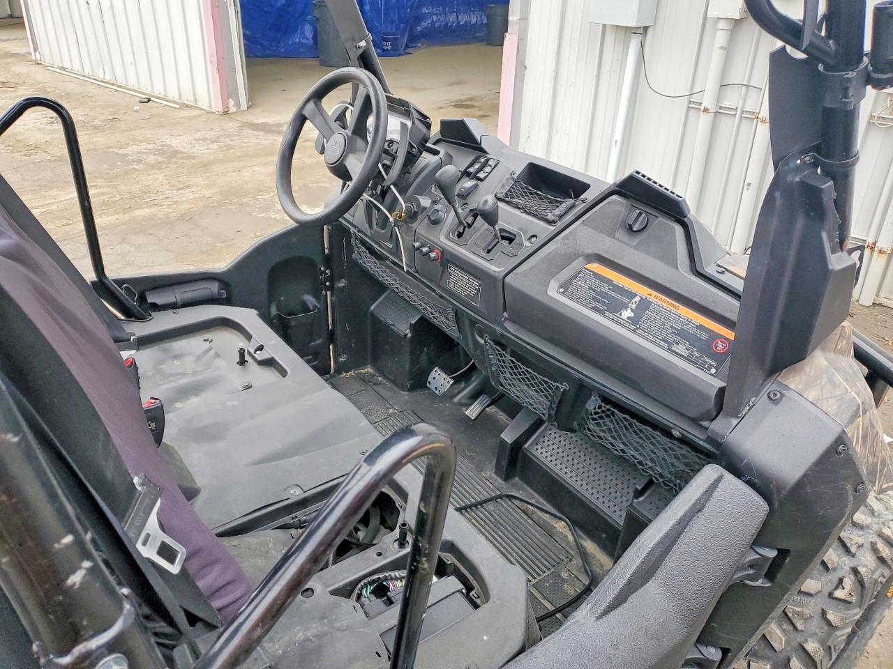 2023 Honda Pioneer 700 Utility Vehicle - Image 5