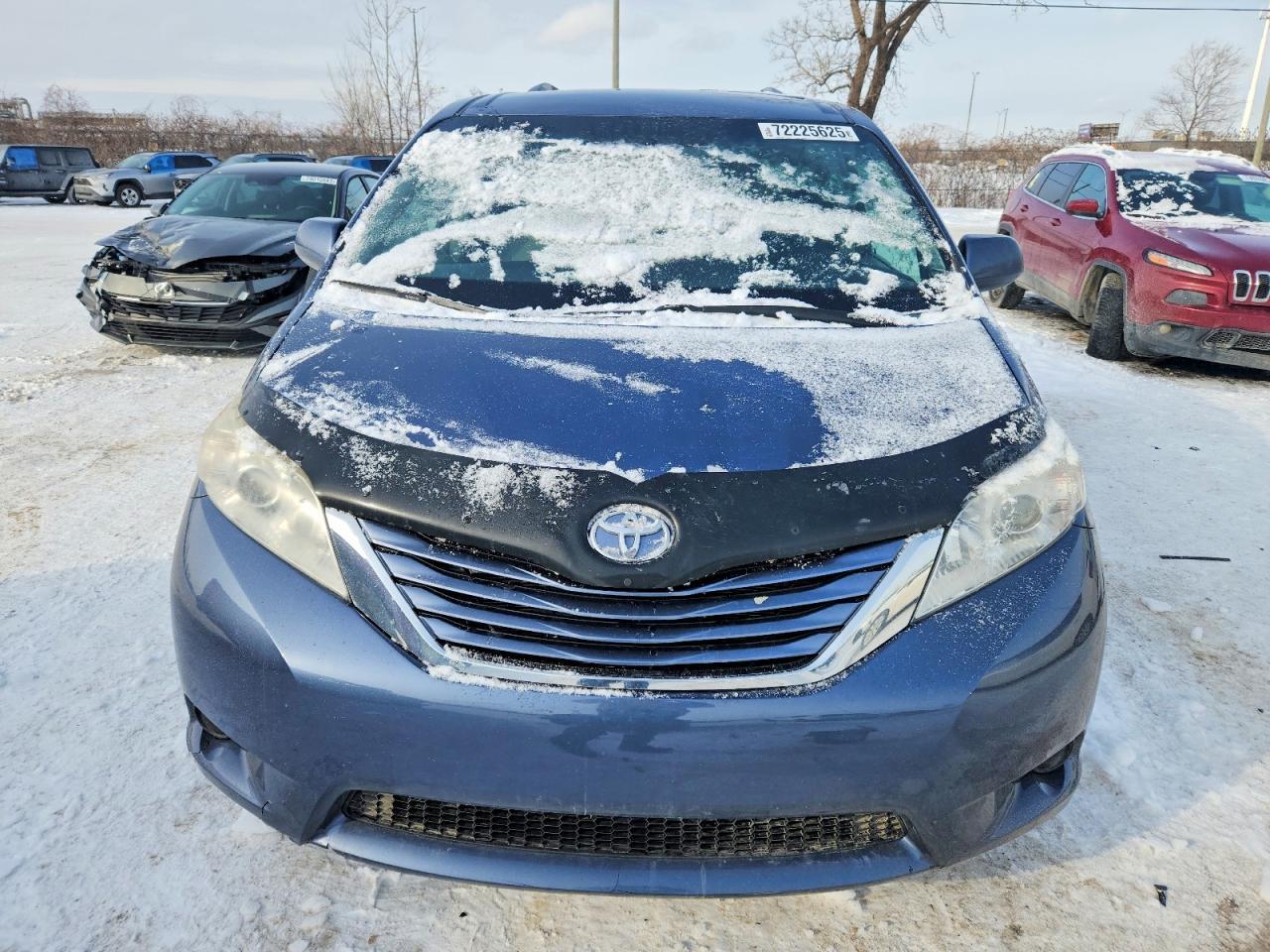 2015 Toyota Sienna Le - Фото 5