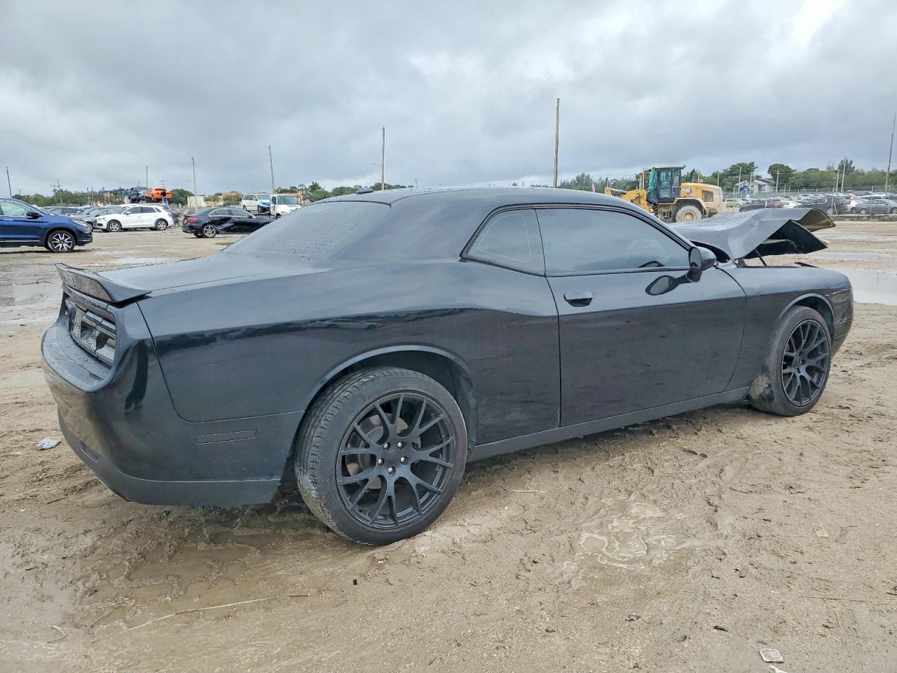 2019 Dodge Challenger Sxt - Image 3