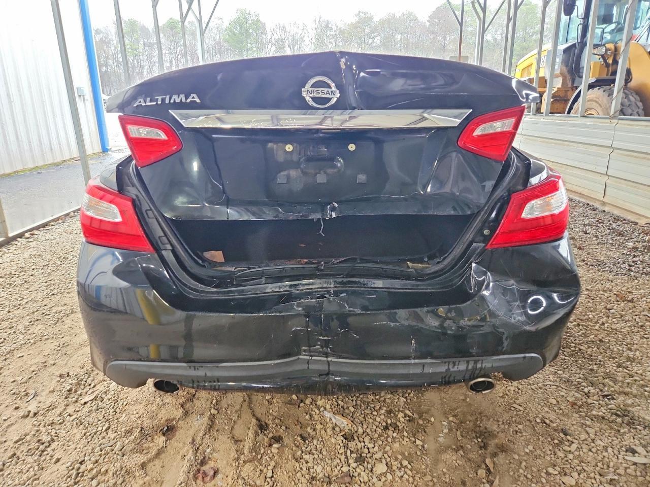 2016 Niss Altima 2.5 - Фото 6