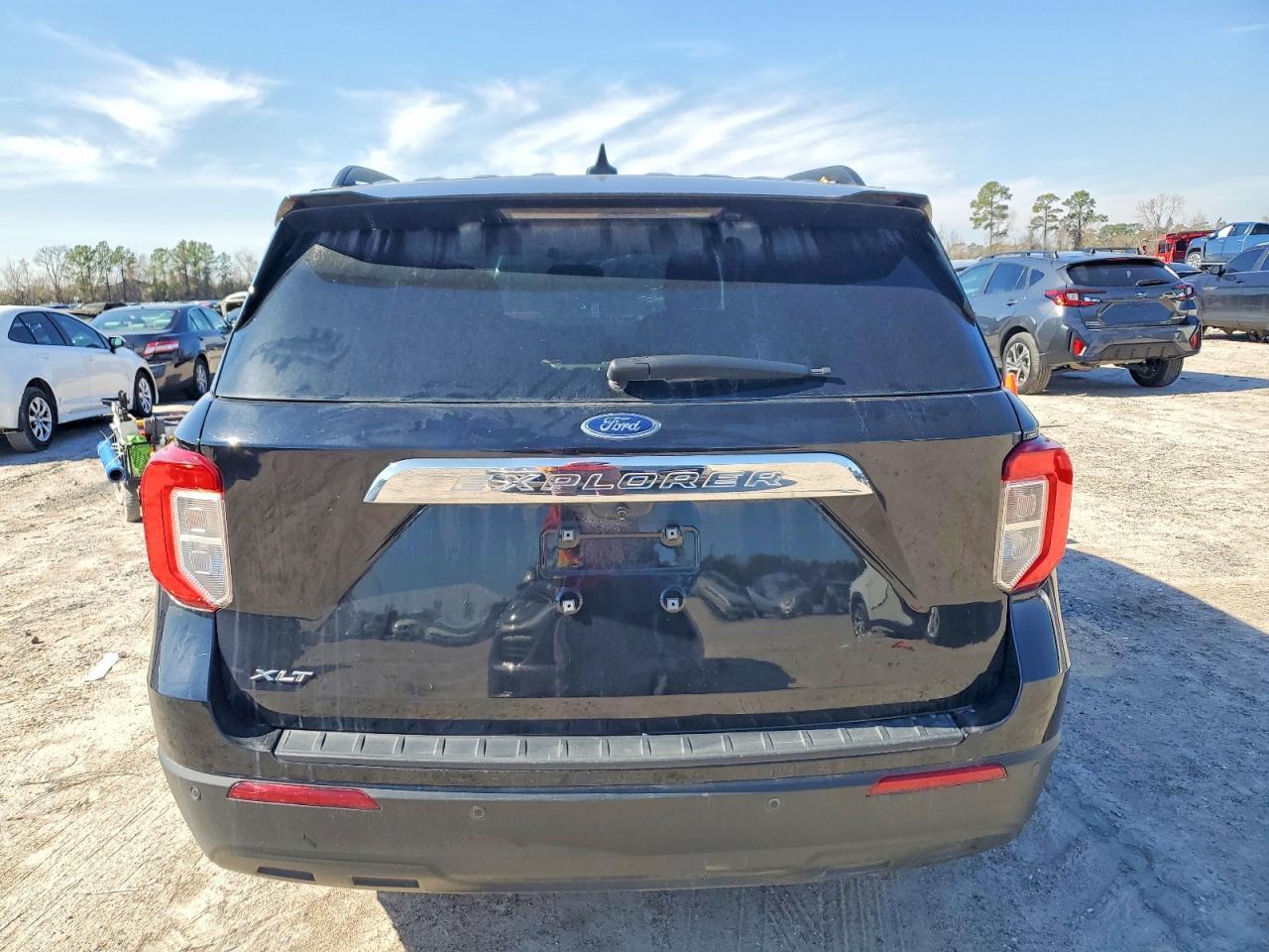 2023 Ford Explorer Xlt - Image 6