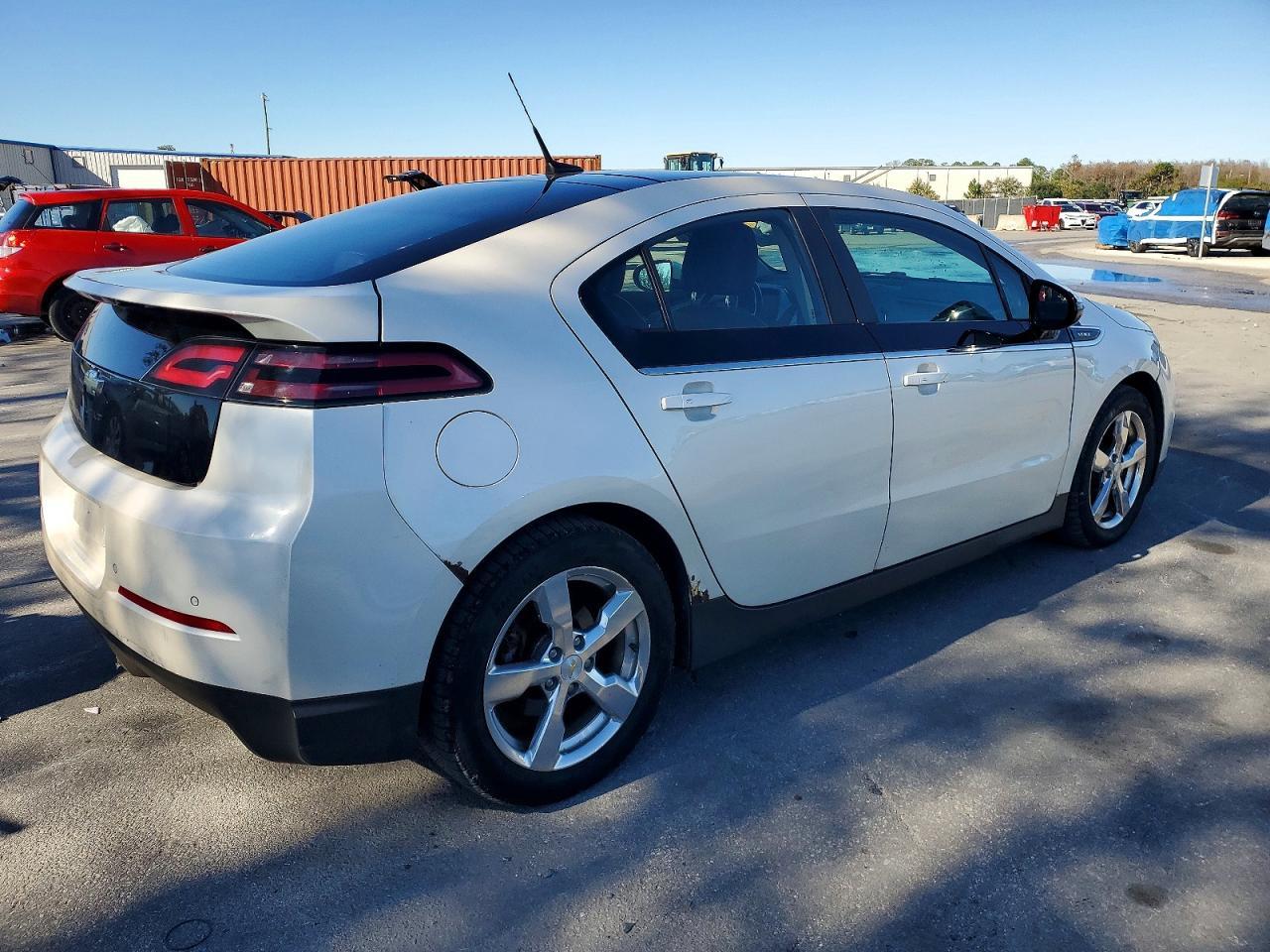 2012 Chevrolet Volt - Фото 3