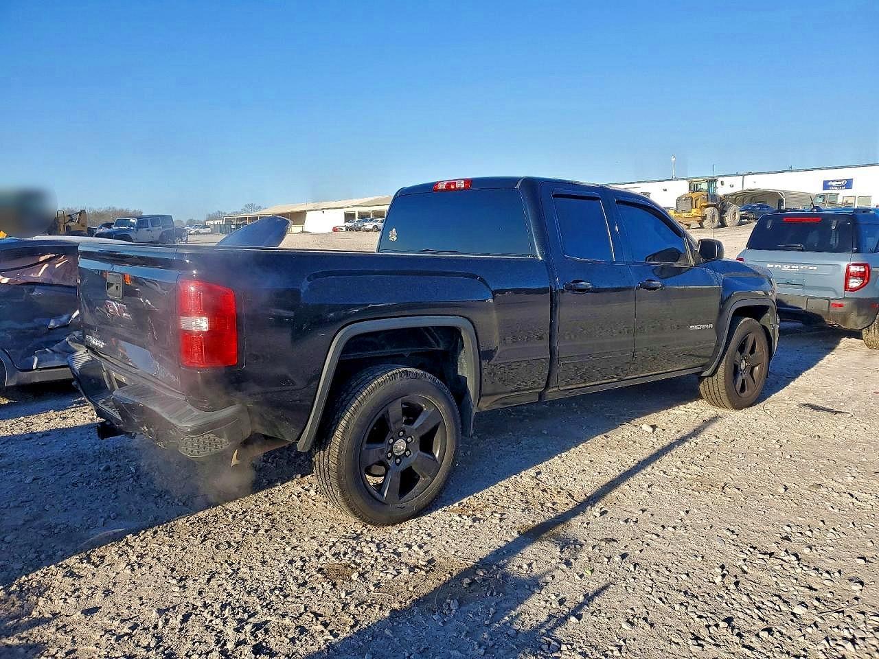 2015 GMC Sierra C1500 - Фото 3